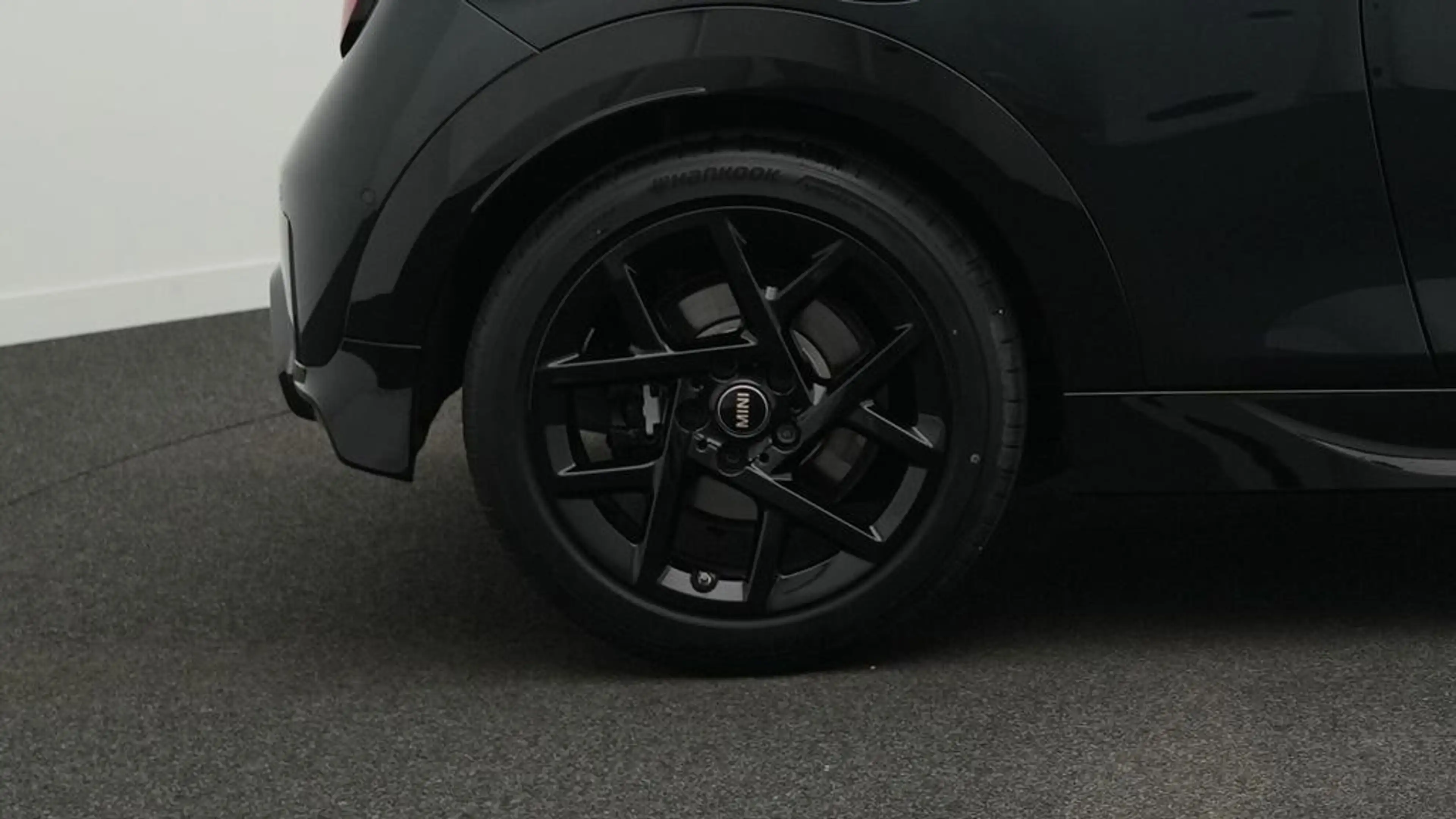 MINI Cooper C John Cooper Works Trim — photo 12