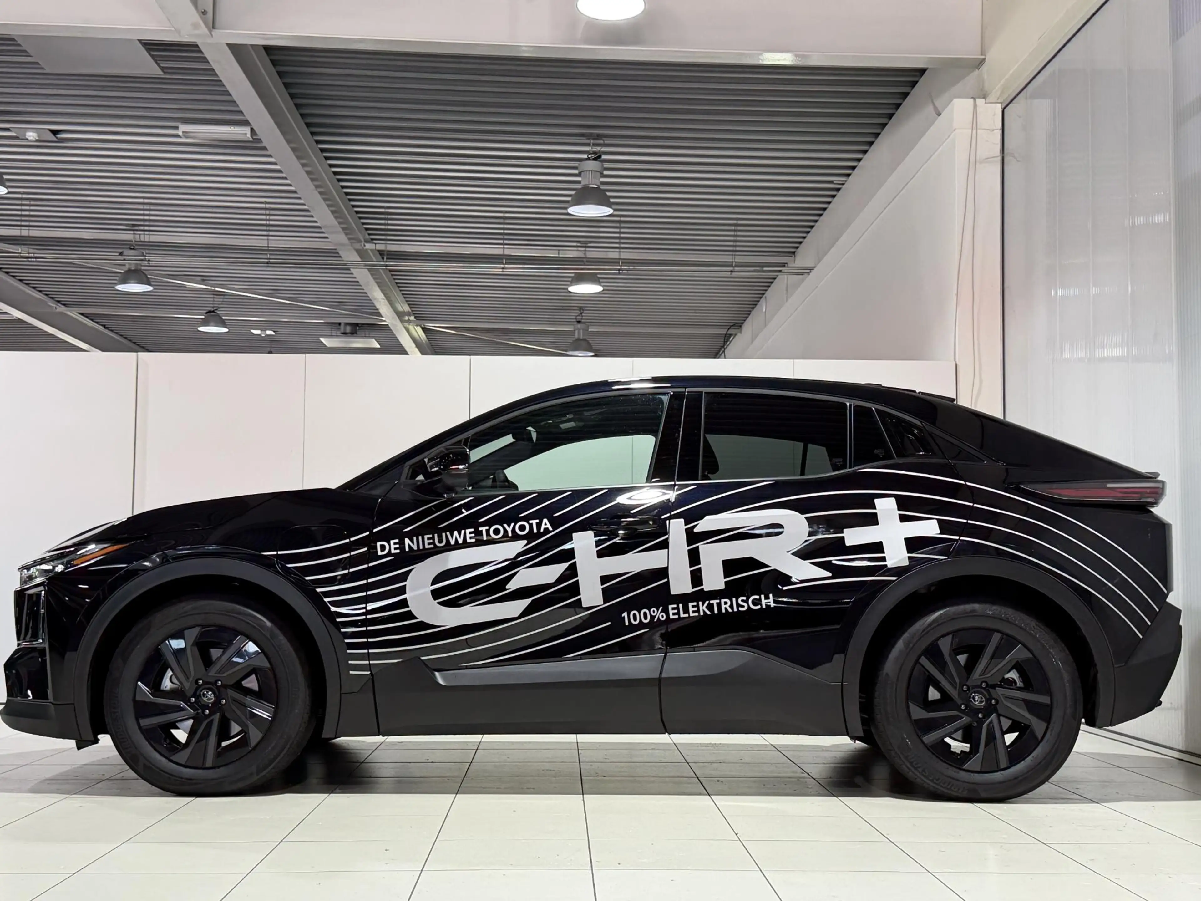 Toyota C-HR+ First Edition 77 kWh — photo 13