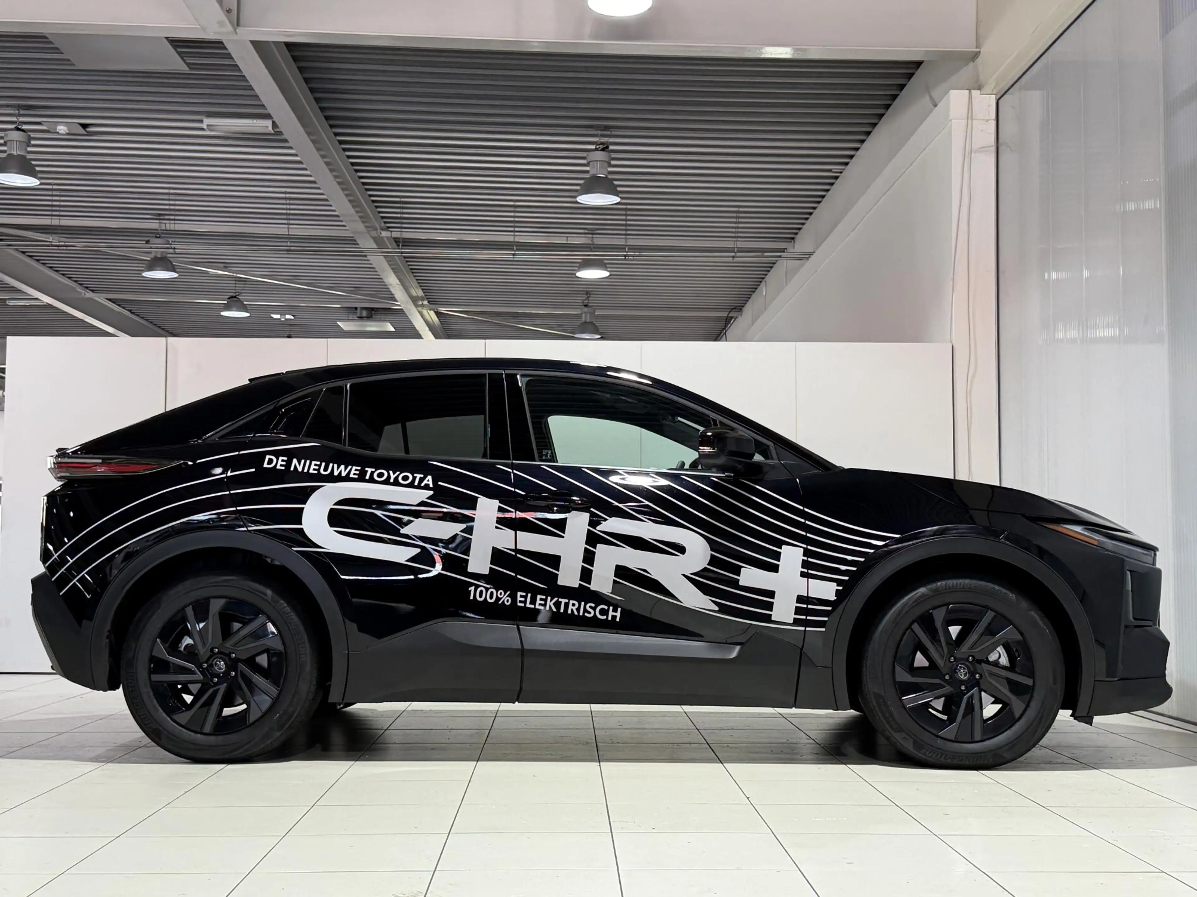 Toyota C-HR+ First Edition 77 kWh — photo 14