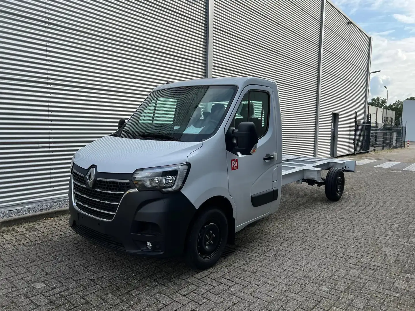 Renault Master E-Tech Chassis Cabine L3H1 52 kWh Weiß - 2