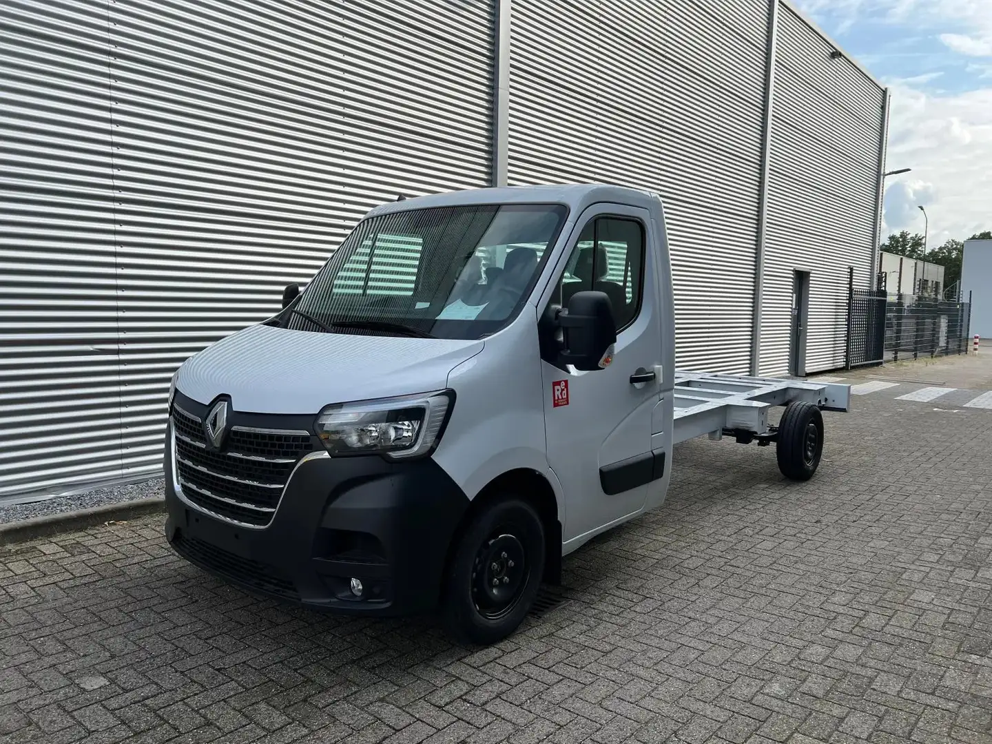 Renault Master E-Tech Chassis Cabine L3H1 52 kWh Blanc - 1