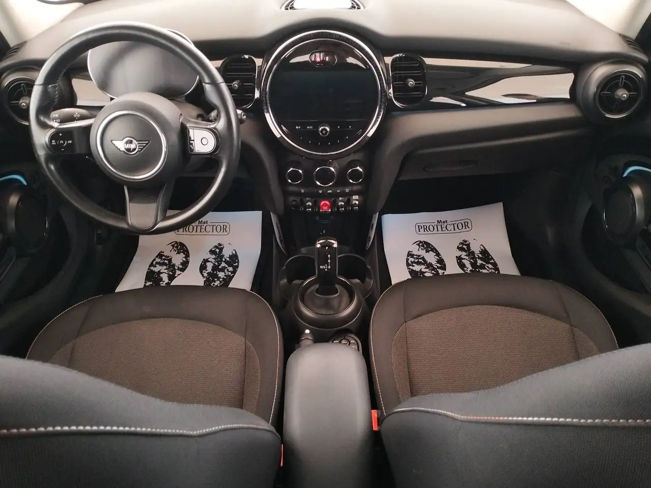 2023 MINI Cooper 5p 1.5 Business auto, photograph 8