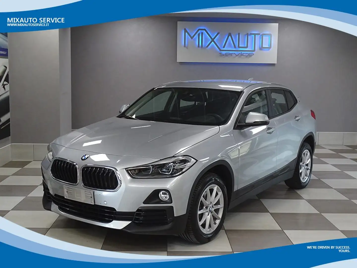 BMW X2 sDrive 18d Business AUT EU6 Argento - 1