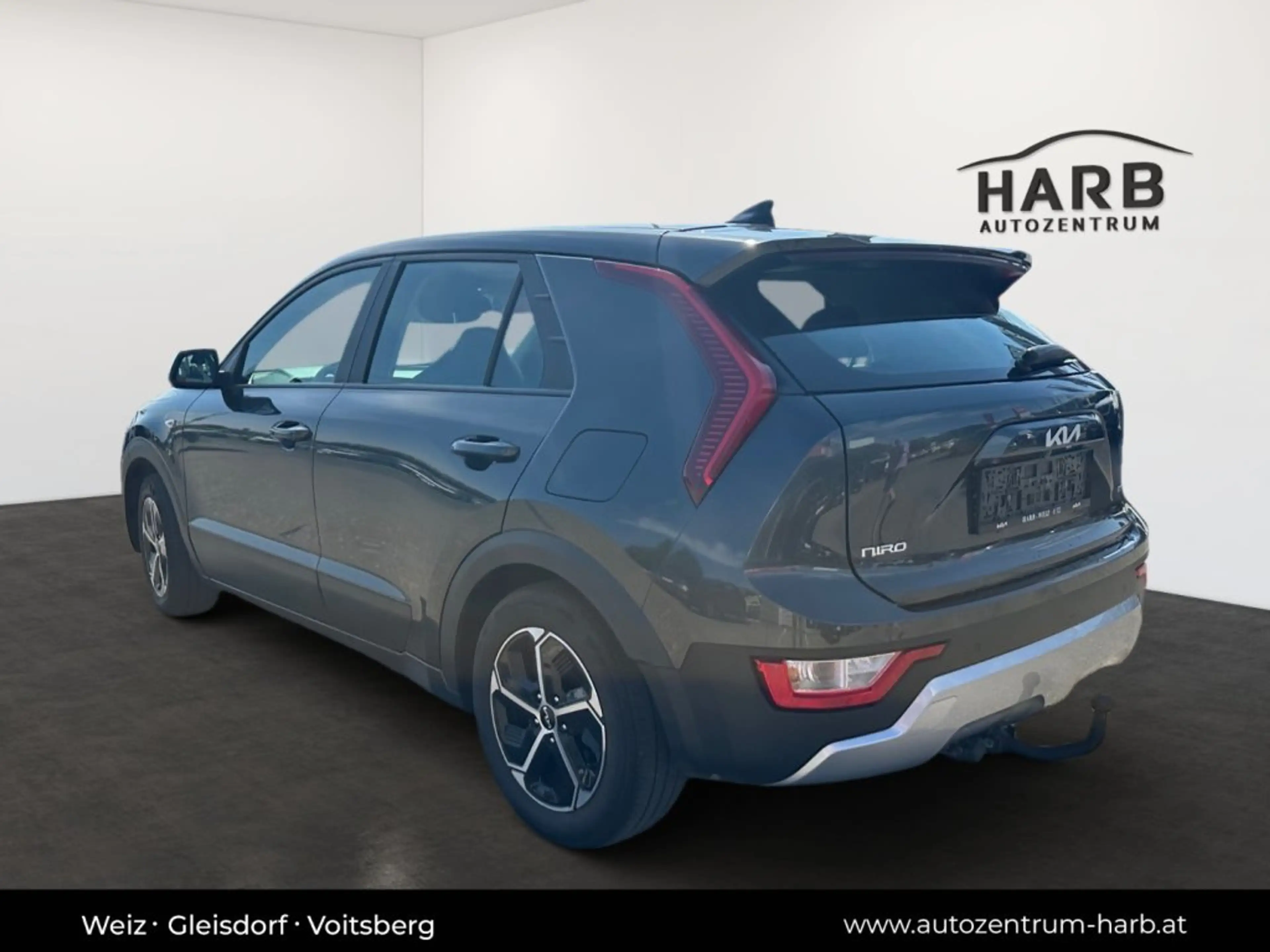 Kia Niro HEV/TITAN/1.6 GDI/DCT6/141 — photo 6