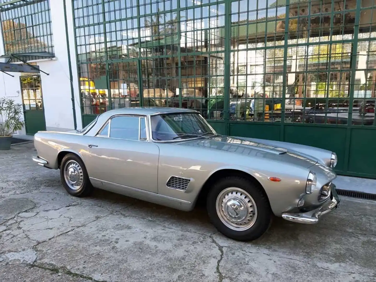 Maserati 3500 GTi Coupè Touring Plateado - 1