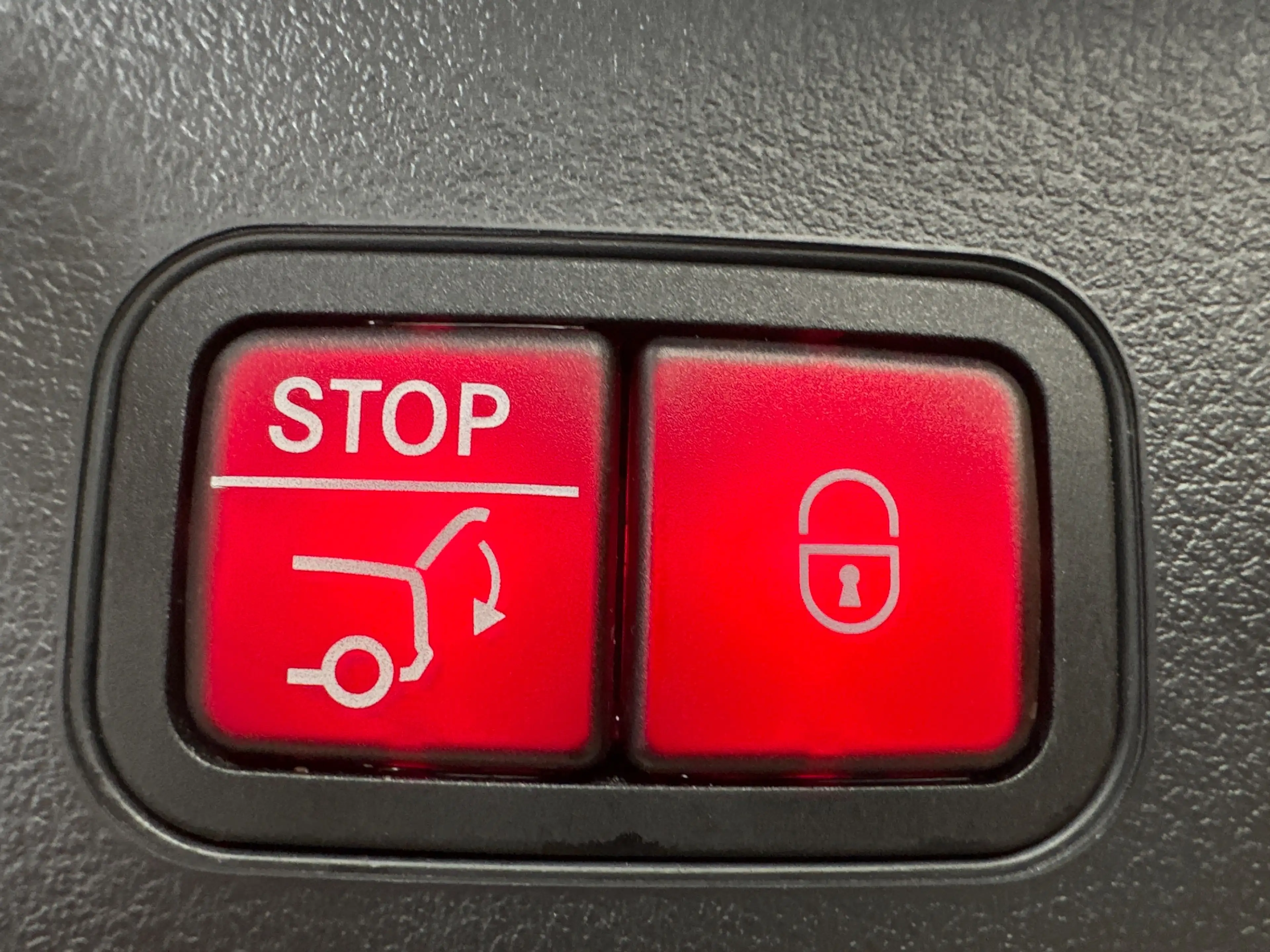 Mercedes-Benz EQB 250 250 Progressive NAV+LED+KAM+KEYLESS+DISTRONIC+WS — photo 7
