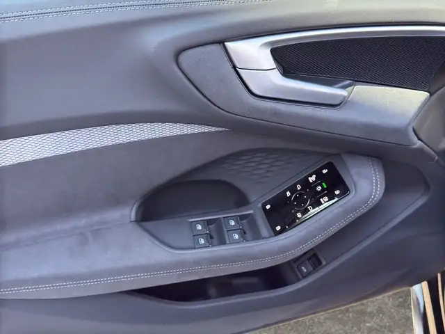 Audi A5 view 11