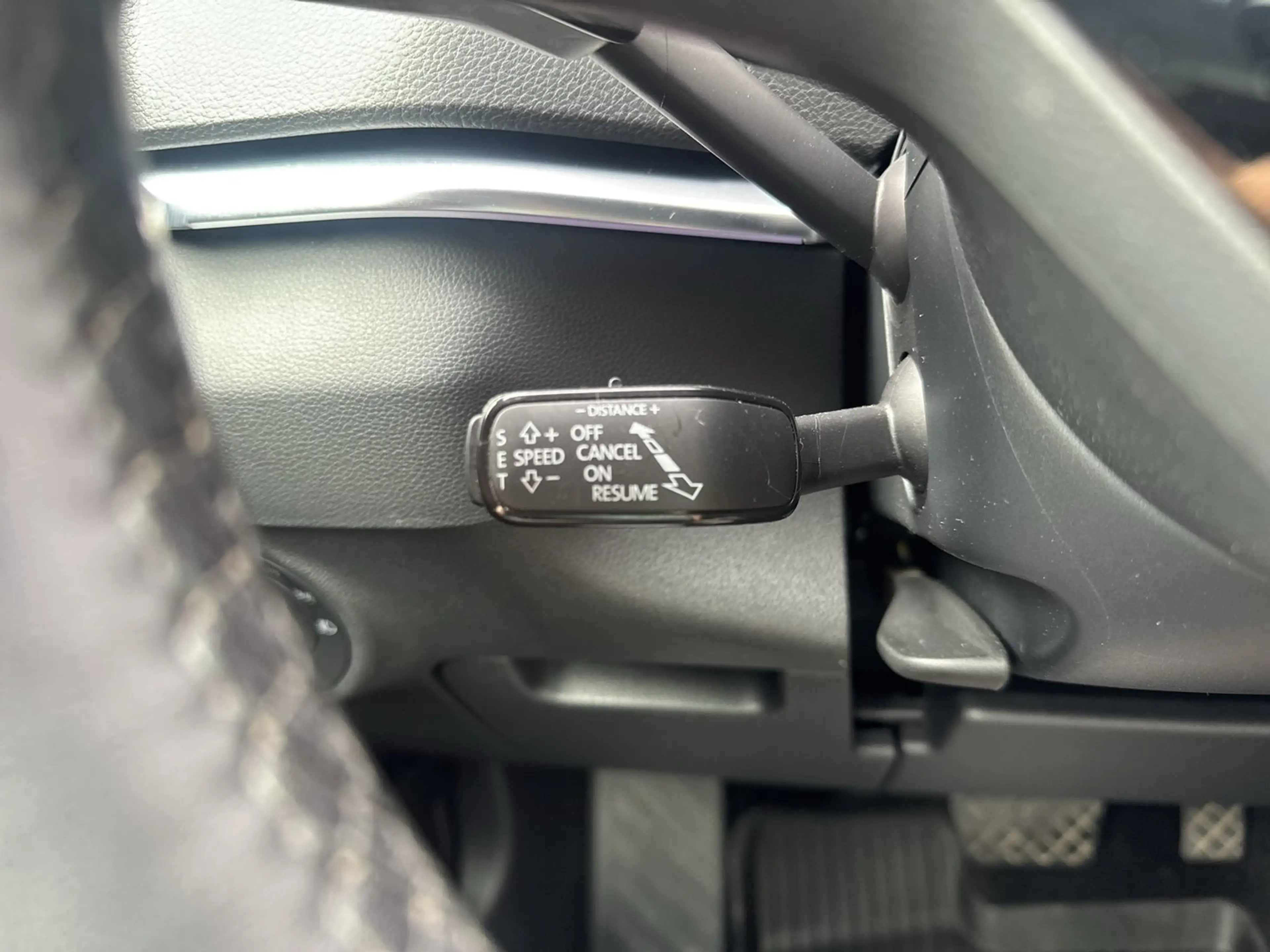 Skoda Karoq Style Limited TDI DSG — photo 6