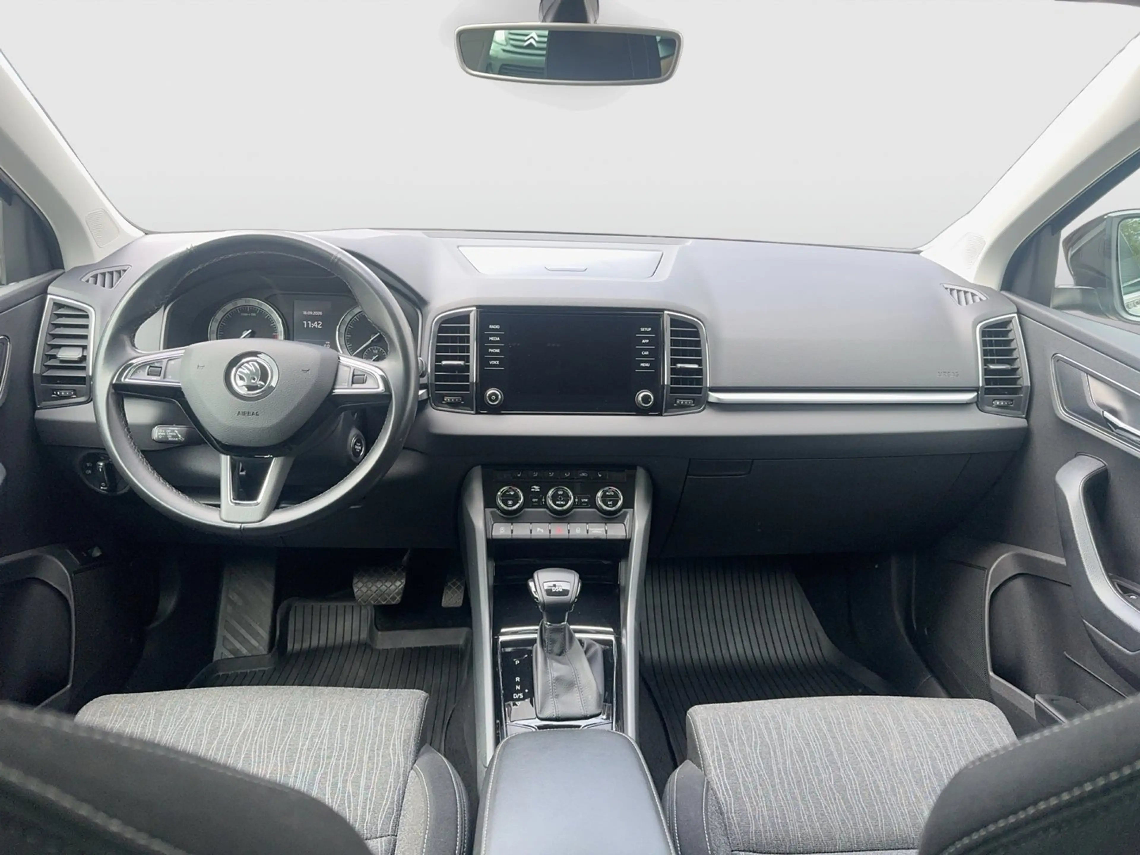 Skoda Karoq Style Limited TDI DSG — photo 14