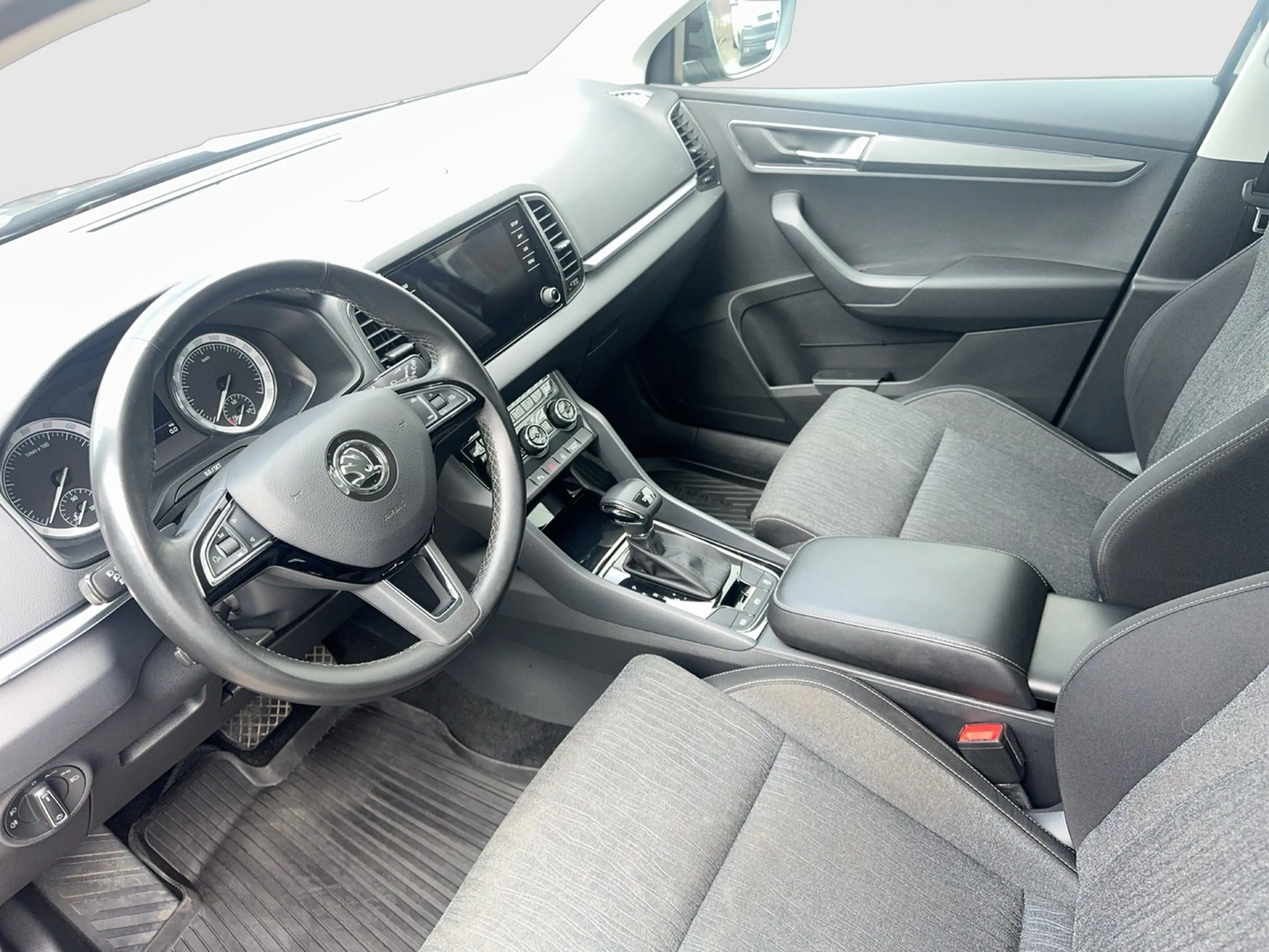 Skoda Karoq Style Limited TDI DSG — photo 5