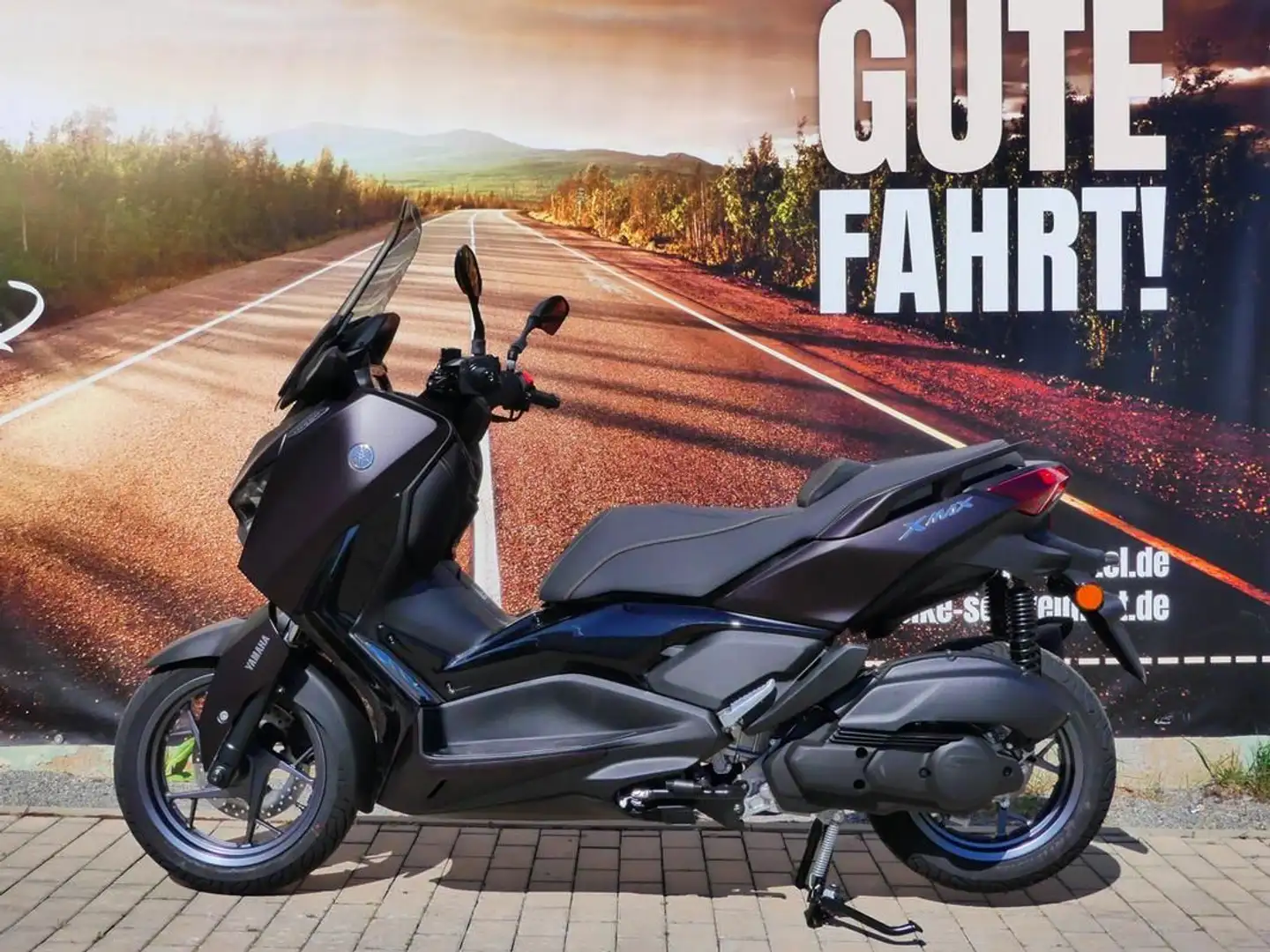 Yamaha X-Max 125 TECH MAX *MJ24* mit Ausnahmegen. - 1