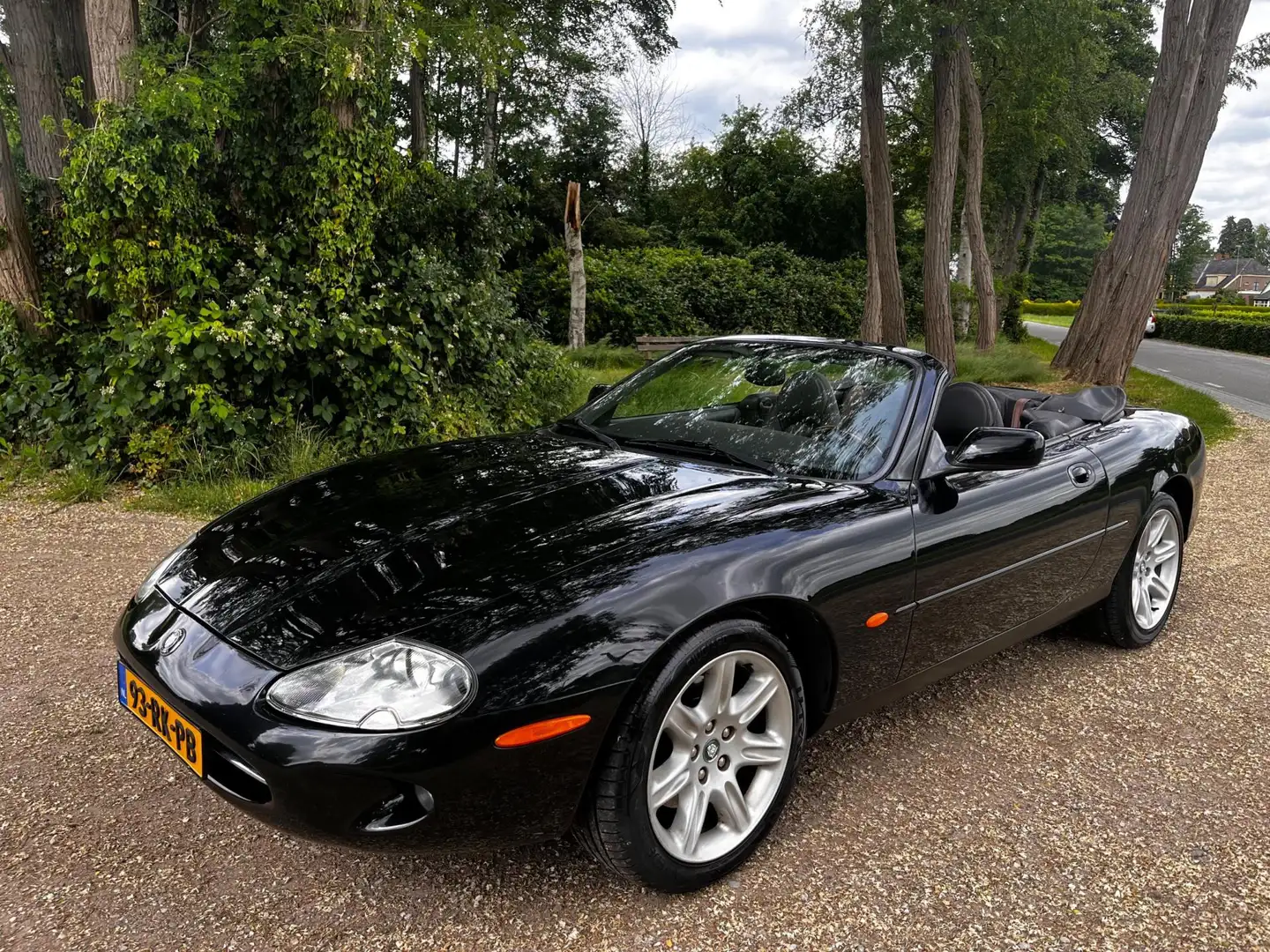 Jaguar XK8 4.0 V8 Convertible Negro - 1