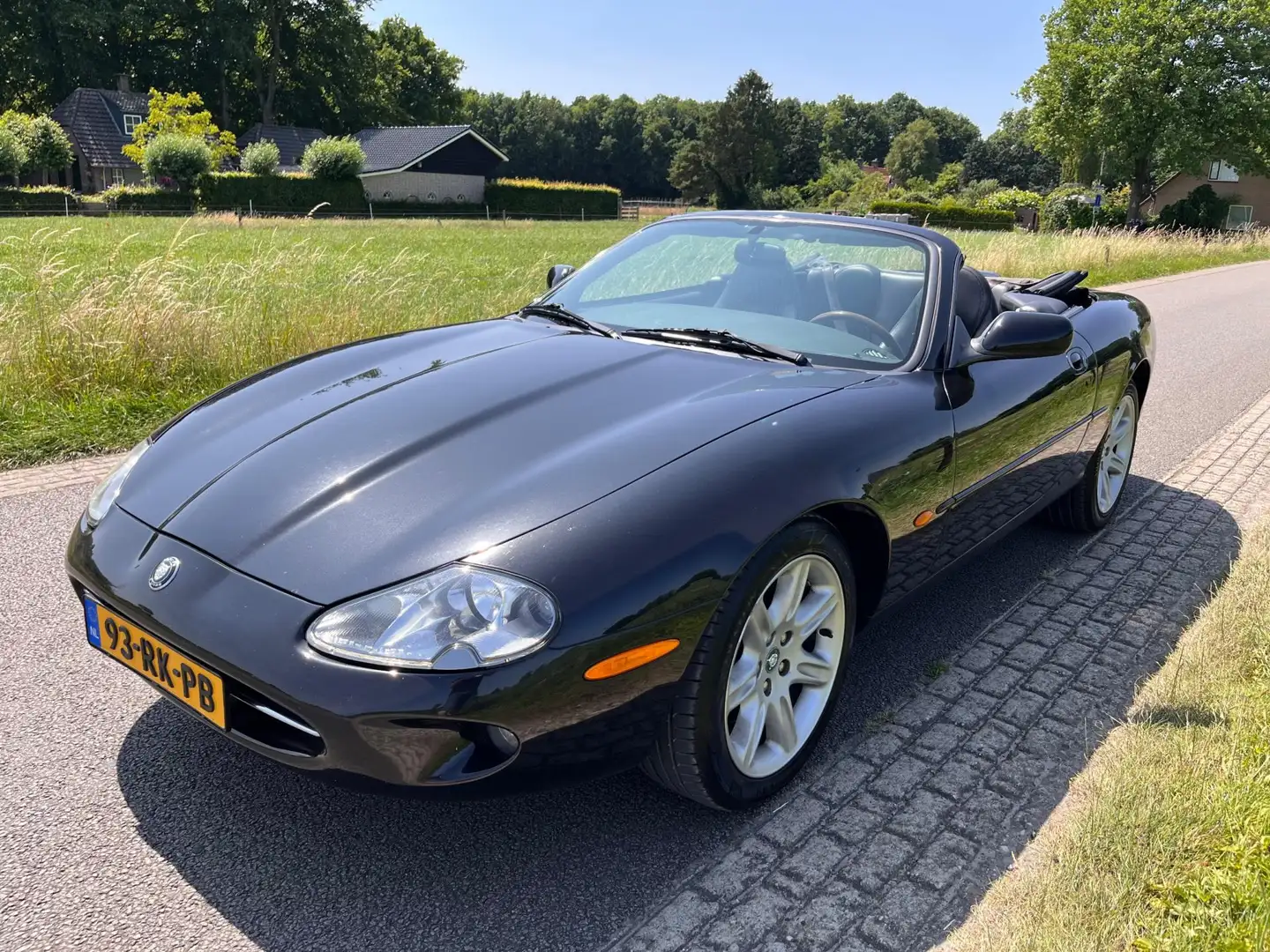 Jaguar XK8 4.0 V8 Convertible Nero - 1