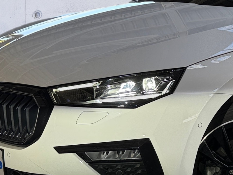 Skoda Scala Dig.Cockpit LED AHK Winterp. Shz. Sports. — photo 5