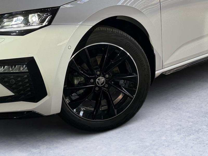 Skoda Scala Dig.Cockpit LED AHK Winterp. Shz. Sports. — photo 6