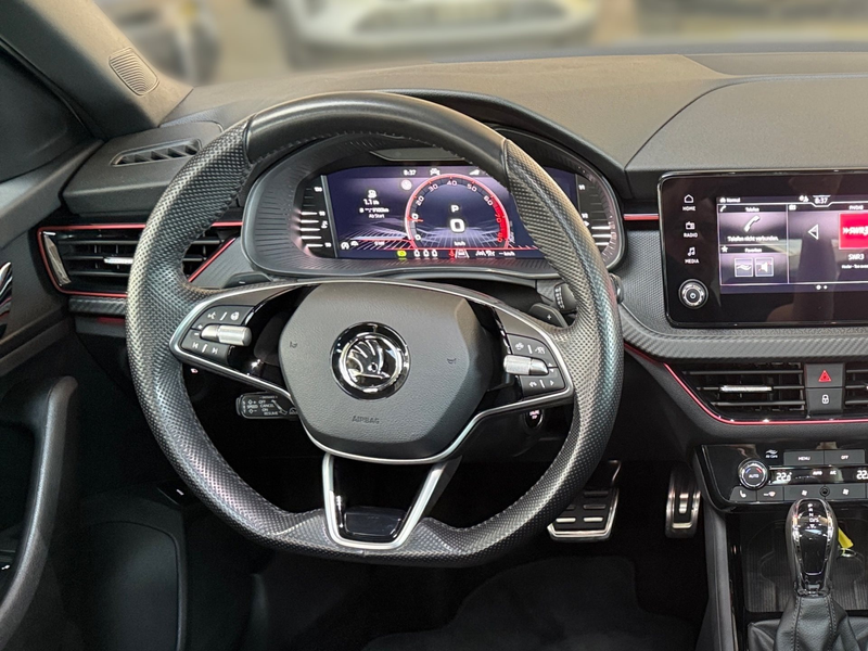 Skoda Scala Dig.Cockpit LED AHK Winterp. Shz. Sports. — photo 11