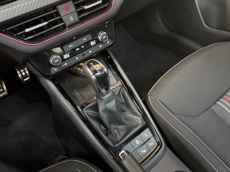 Skoda Scala Dig.Cockpit LED AHK Winterp. Shz. Sports. — photo 20