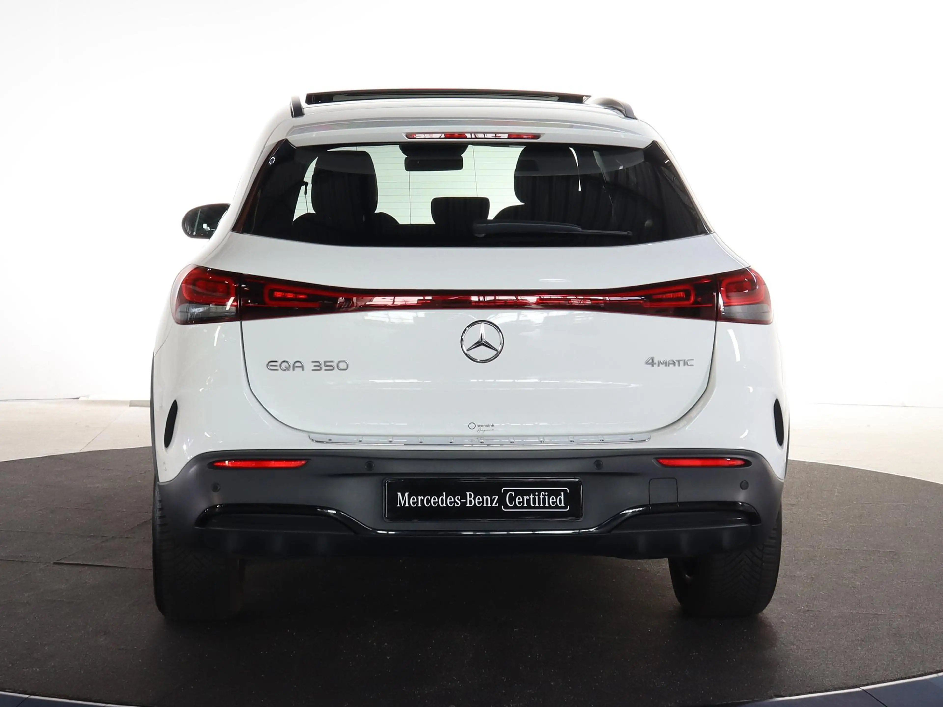 Mercedes-Benz EQA 350 4MATIC Business Solution AMG 67 kWh | Panoramadak — photo 4