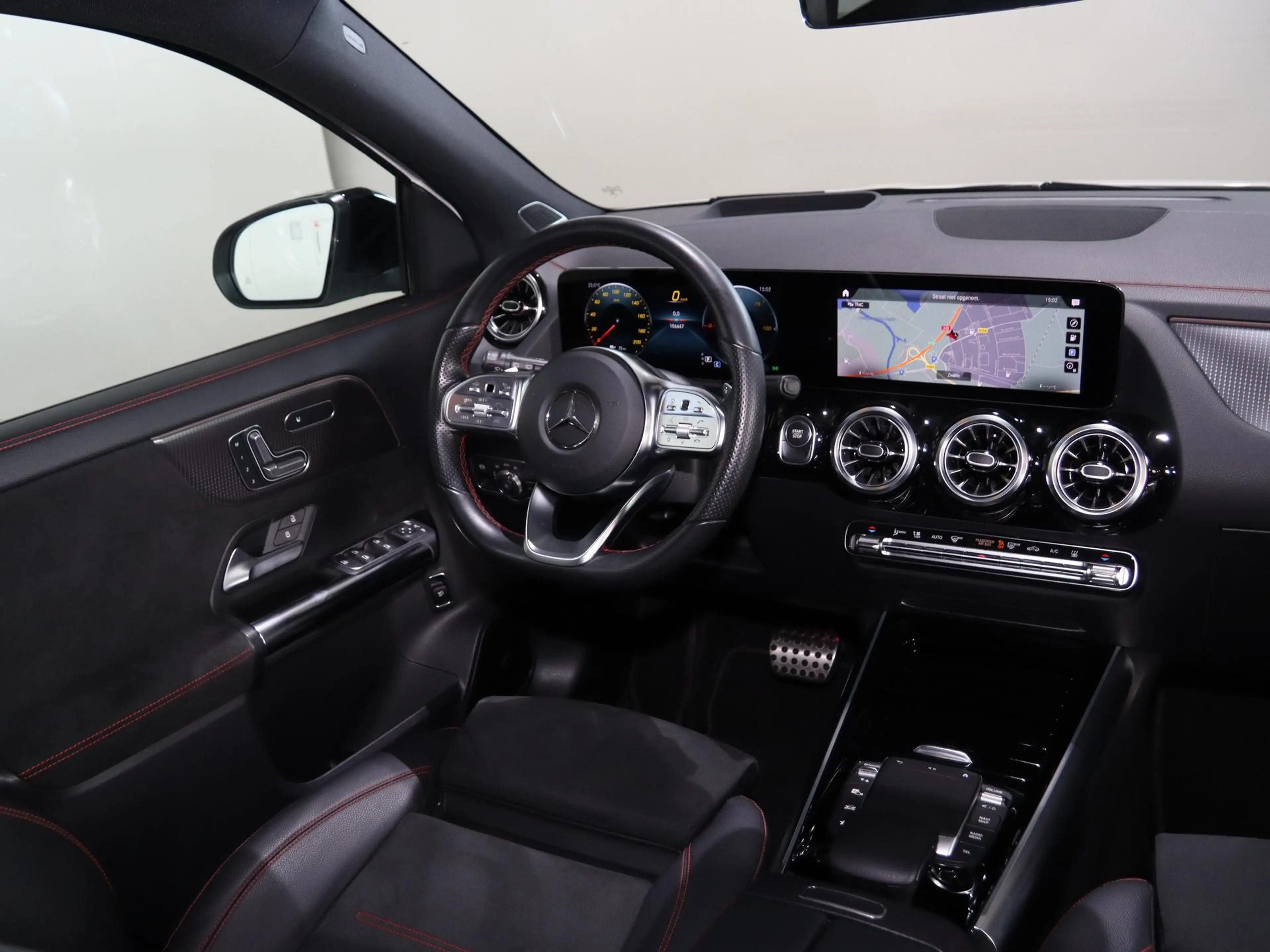 Mercedes-Benz EQA 350 4MATIC Business Solution AMG 67 kWh | Panoramadak — photo 7