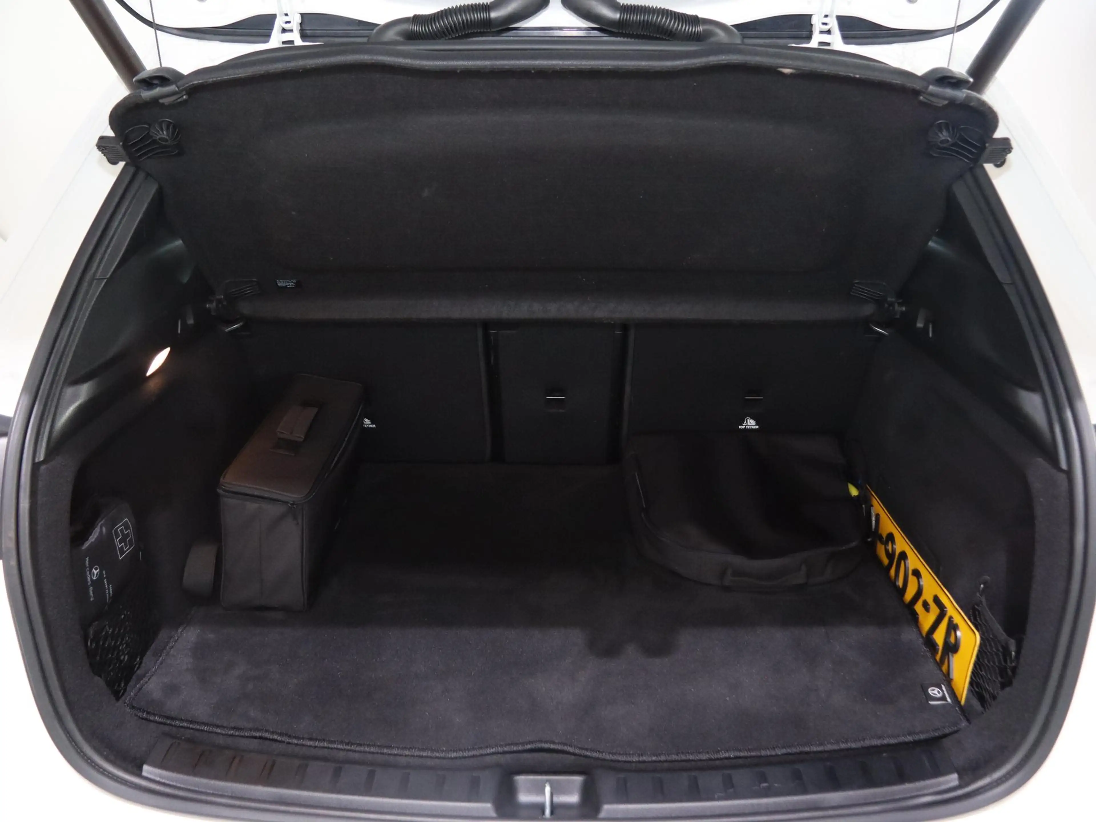 Mercedes-Benz EQA 350 4MATIC Business Solution AMG 67 kWh | Panoramadak — photo 11