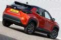 Toyota Yaris Cross 1.5 Hybrid Spicy Edition Bi-Tone Oranje - thumbnail 12