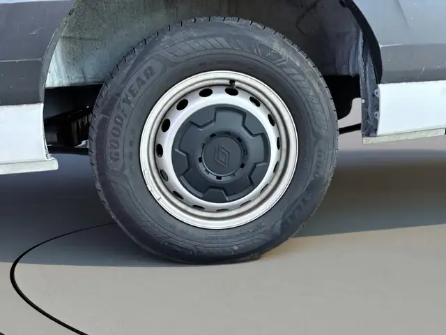 Renault Master view 21