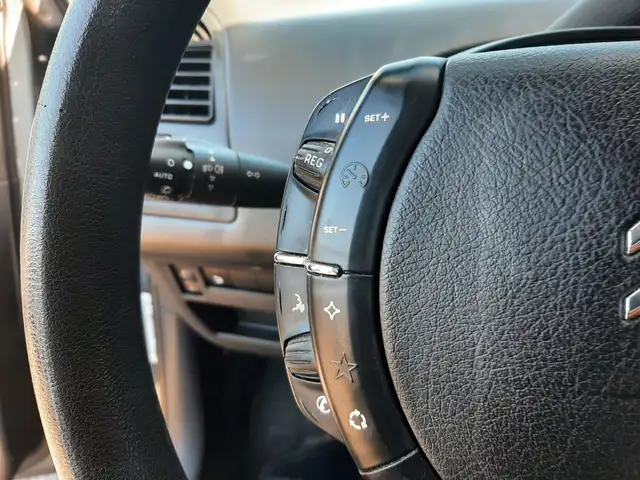 Citroen C4 view 9