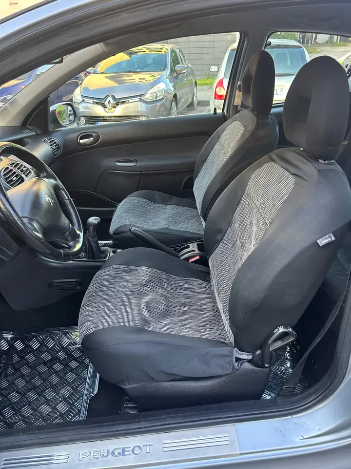 Peugeot 206 XS 1.6 110ch Garantie 3 mois Clim Auto, foto 10