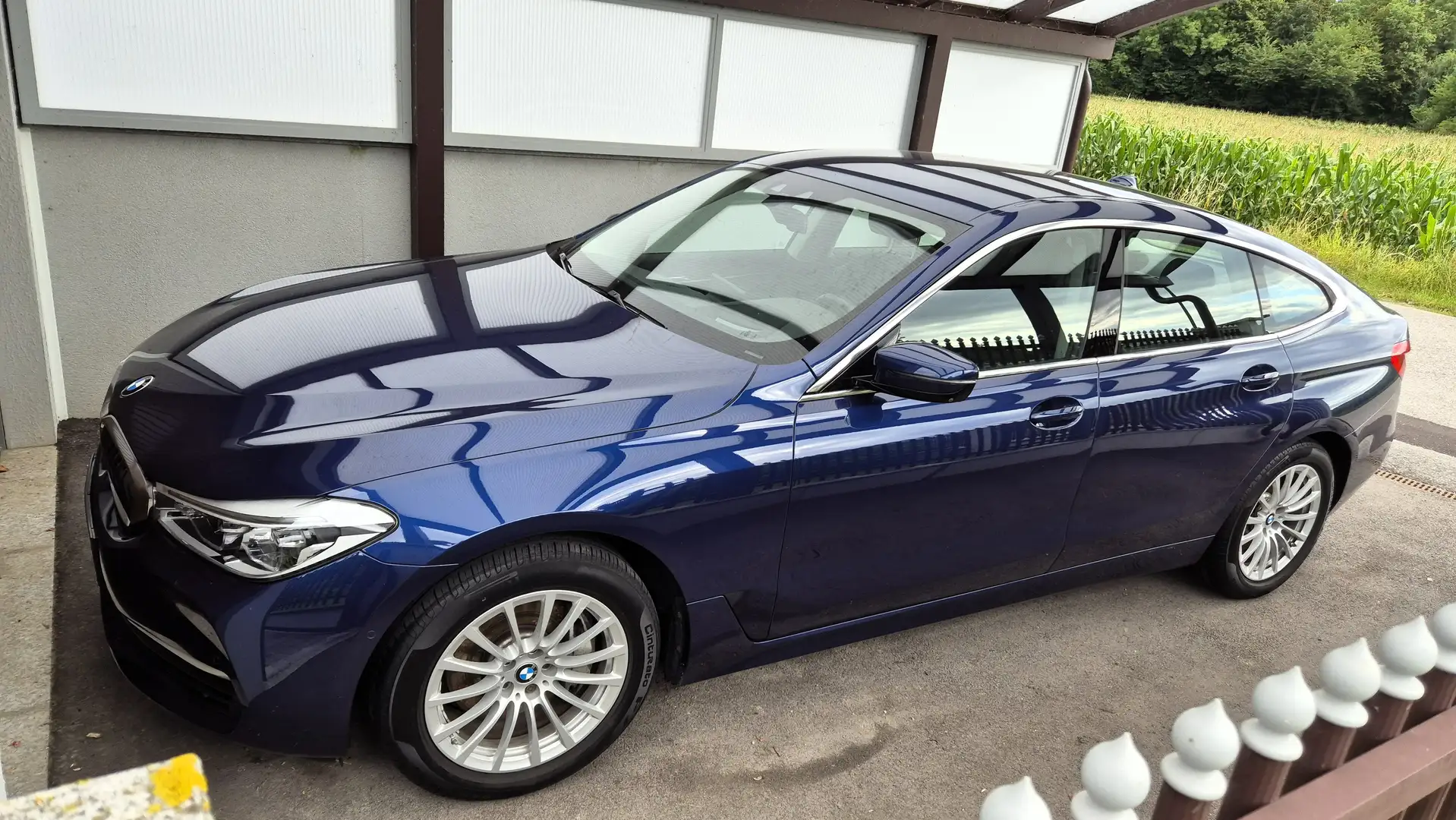 BMW 630 630d xDrive Gran Turismo Aut. Blau - 1