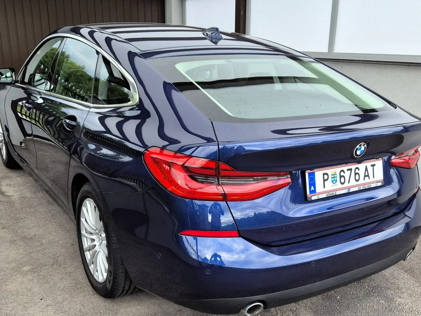 BMW 630 630d xDrive Gran Turismo Aut. Blau - 2