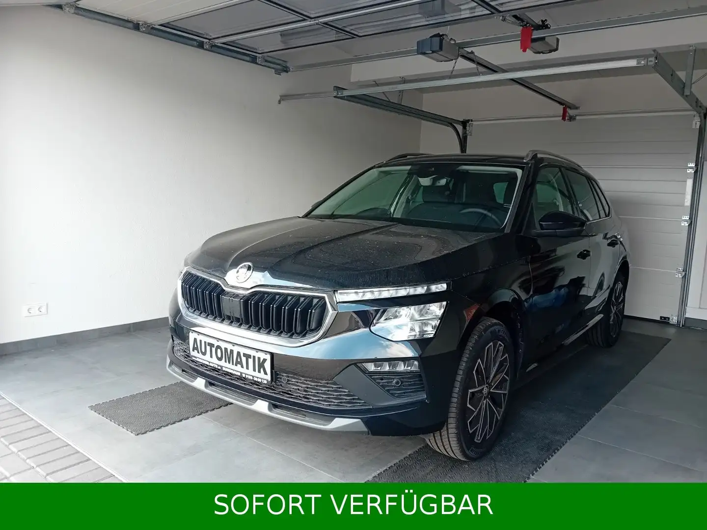 Skoda Kamiq 1.0 TSI DSG Selection PLUS *VirtCo*Kamera* Schwarz - 2