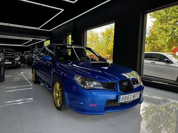 Sedán 2.5T WRX STI