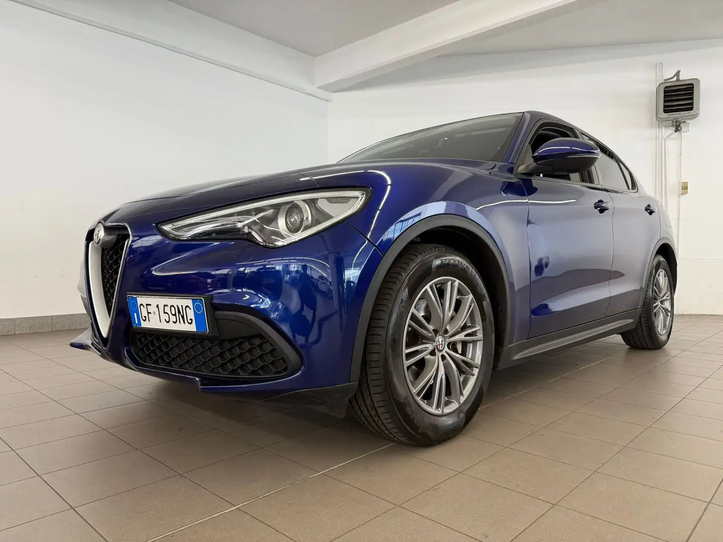 Alfa Romeo Stelvio Stelvio 2.2 Turbodiesel 160 CV AT8 RWD Business Blu/Azzurro - 2