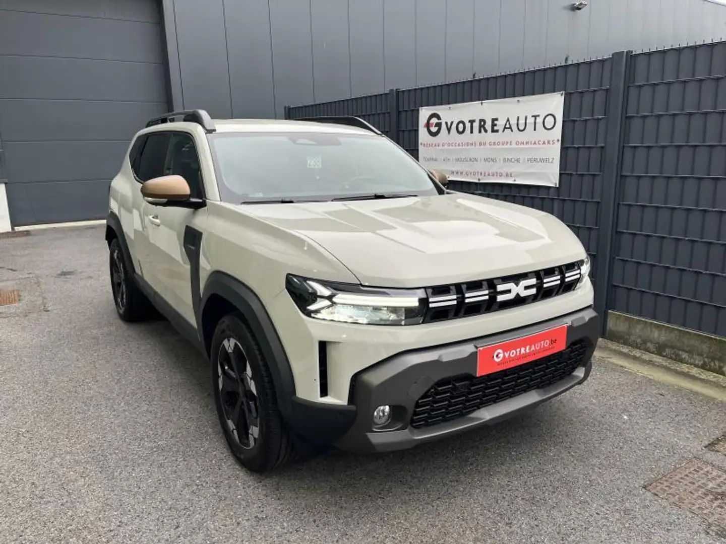 Dacia Duster Extreme hybrid 140 auto Brun - 2