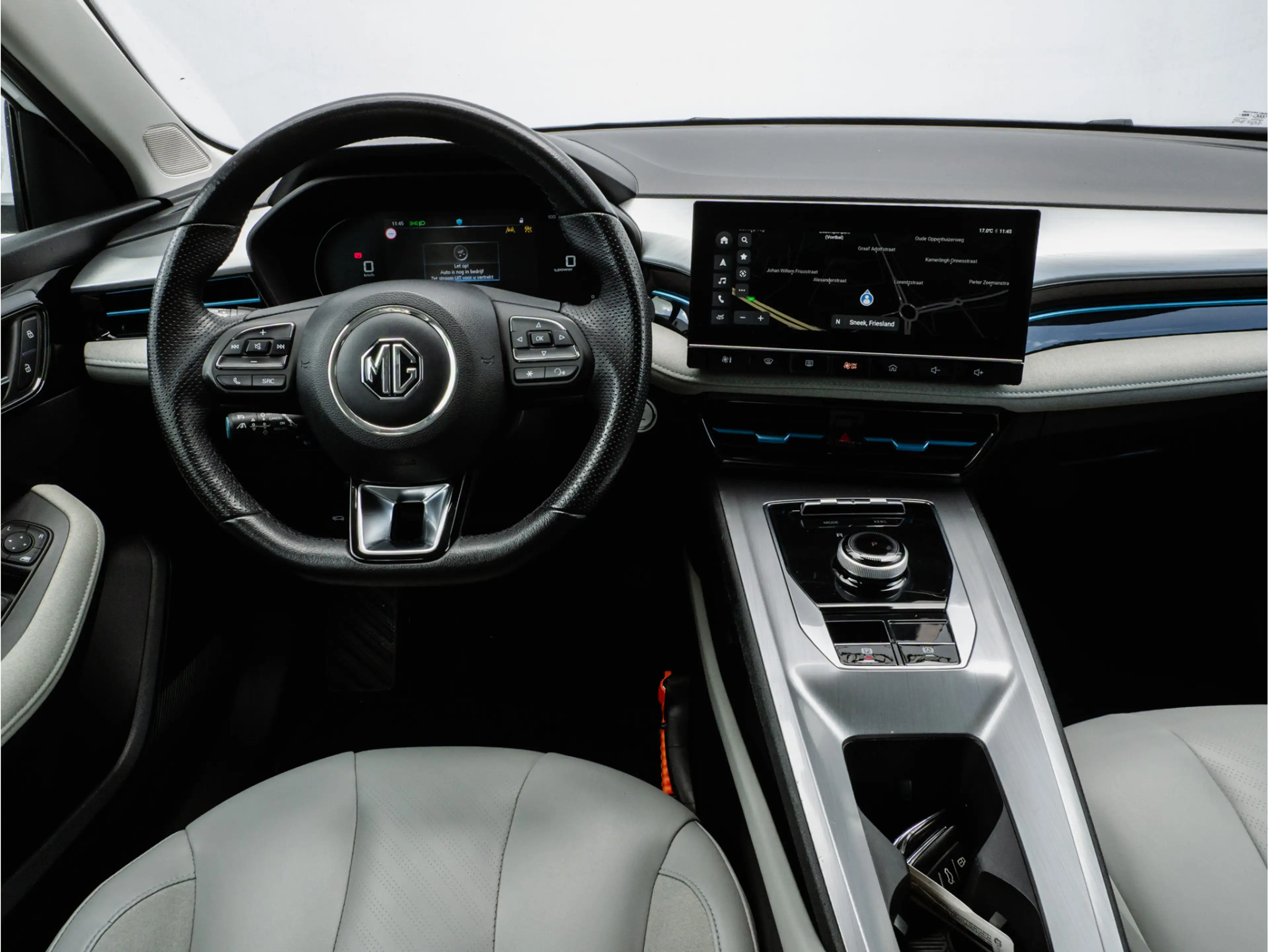 MG MG5 Electric Standard Range Luxury 50 kWh Leer/ 360 Ca — photo 16