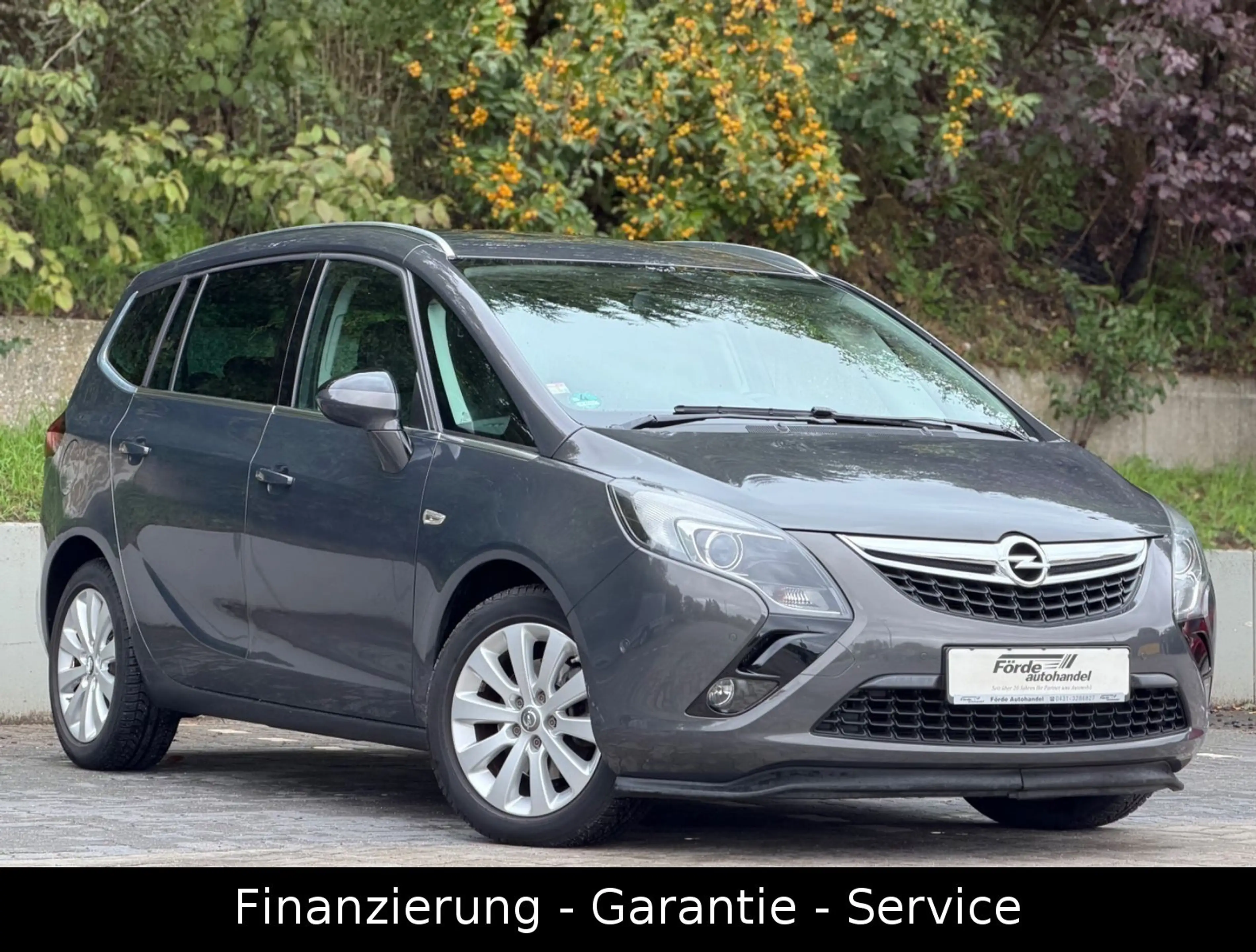 Opel Zafira Tourer INNOVATION/AUTOMATIK/7SITZE/1HAND — photo 3
