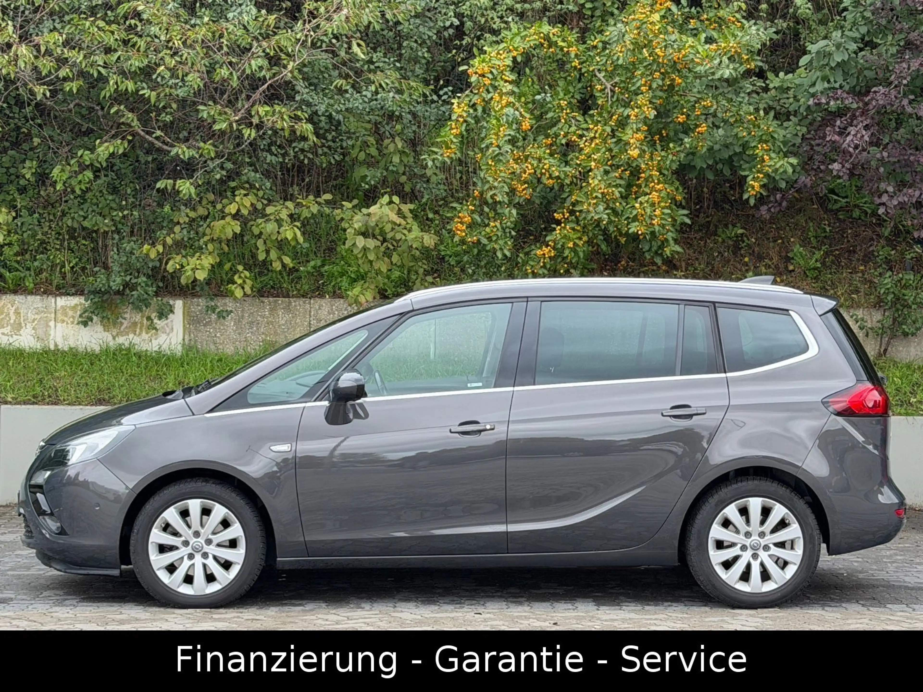 Opel Zafira Tourer INNOVATION/AUTOMATIK/7SITZE/1HAND — photo 8