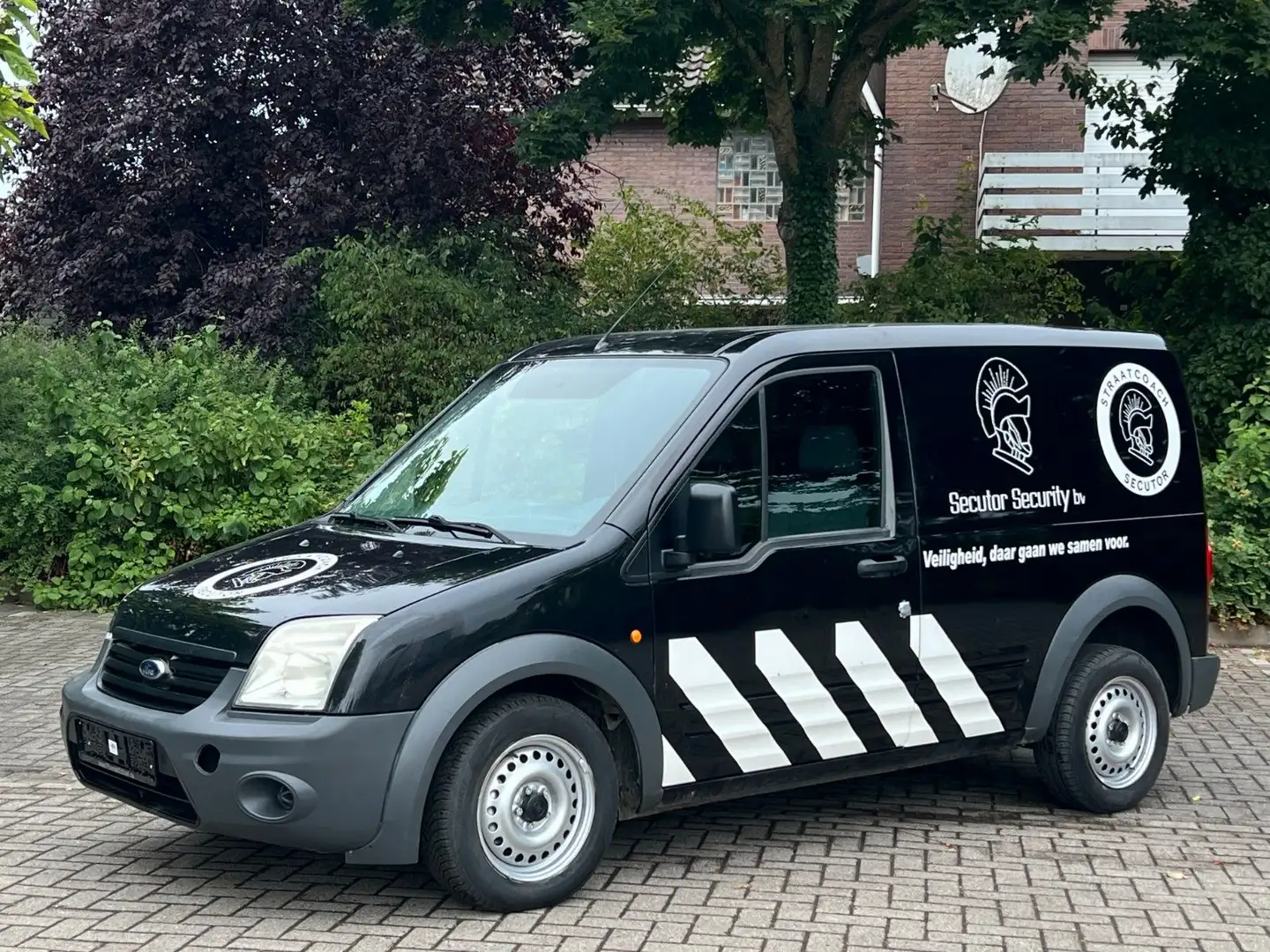Ford Transit Connect 1.8 TdCi 55 kw Kasten Klima Eur5 Schwarz - 1