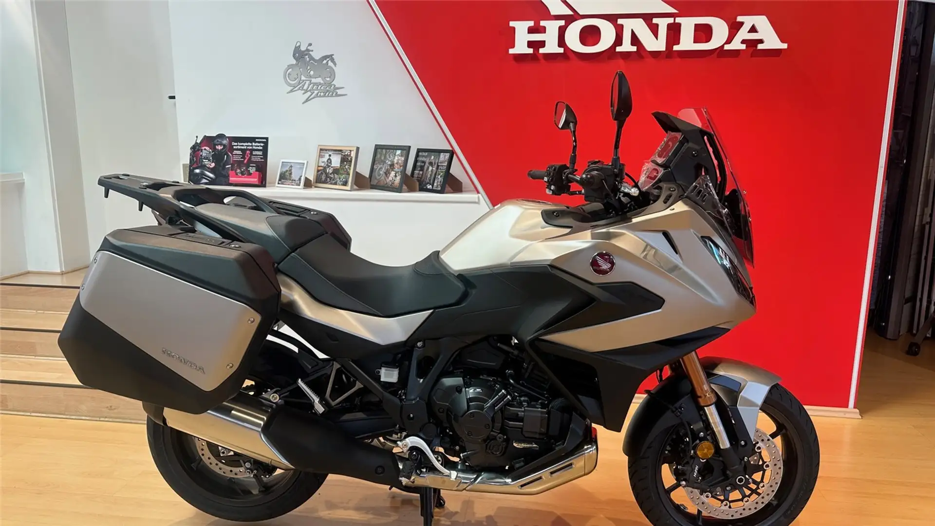 Honda NT 1100 - 1