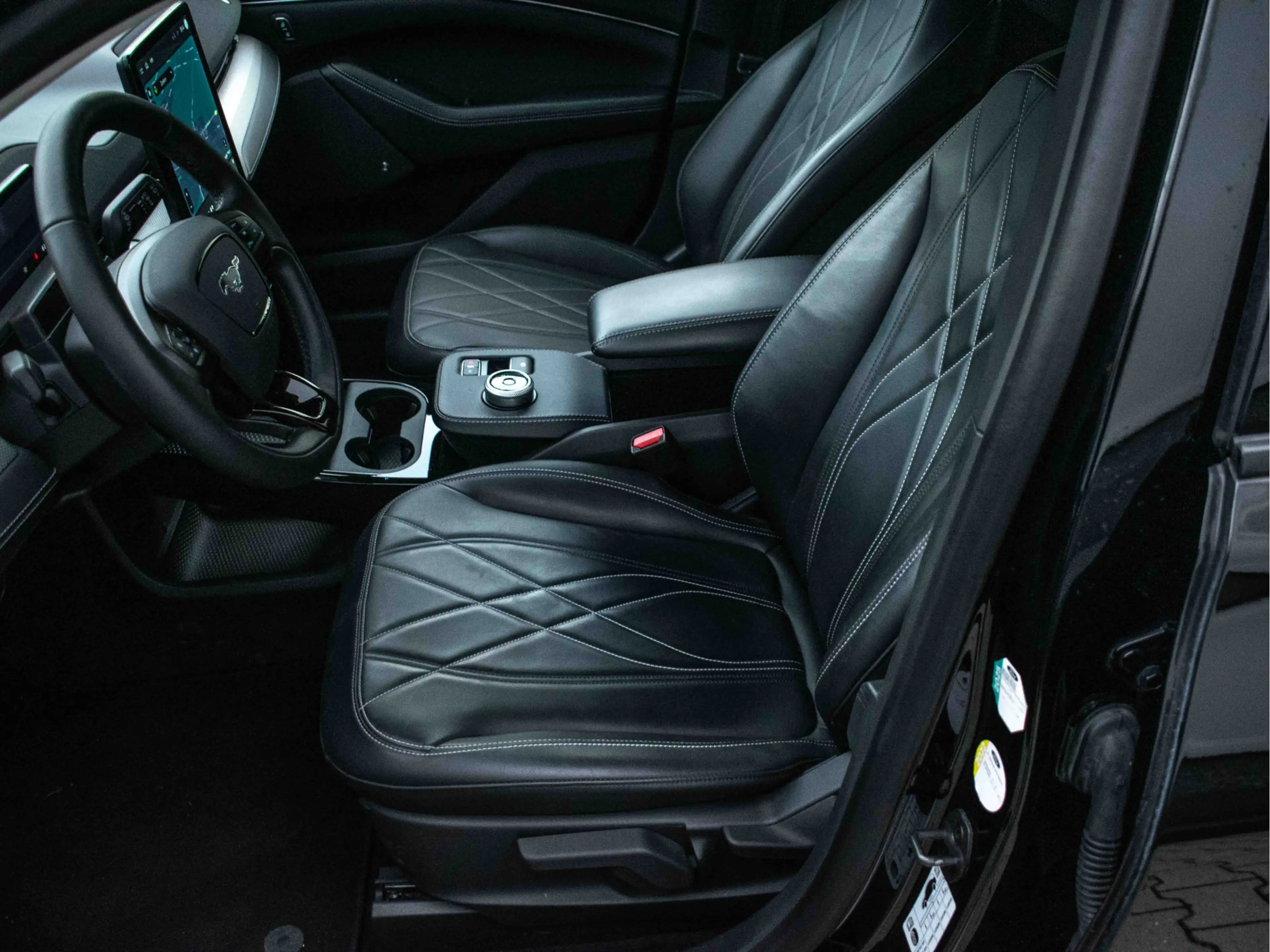 Ford Mustang Mach-E Extended RWD 98 kWh | SOH 94.6 | B&O | Carplay | S — photo 2