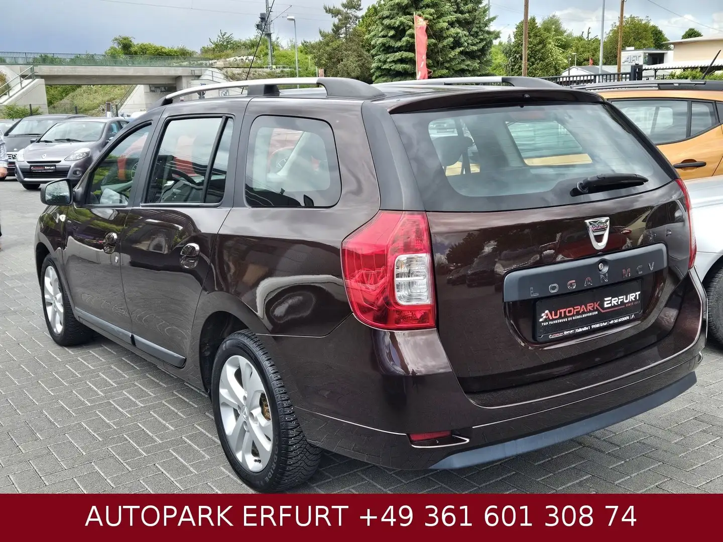 Dacia Logan MCV II Kombi Laureate 0.9*Klima*Temp*Phone Braun - 2