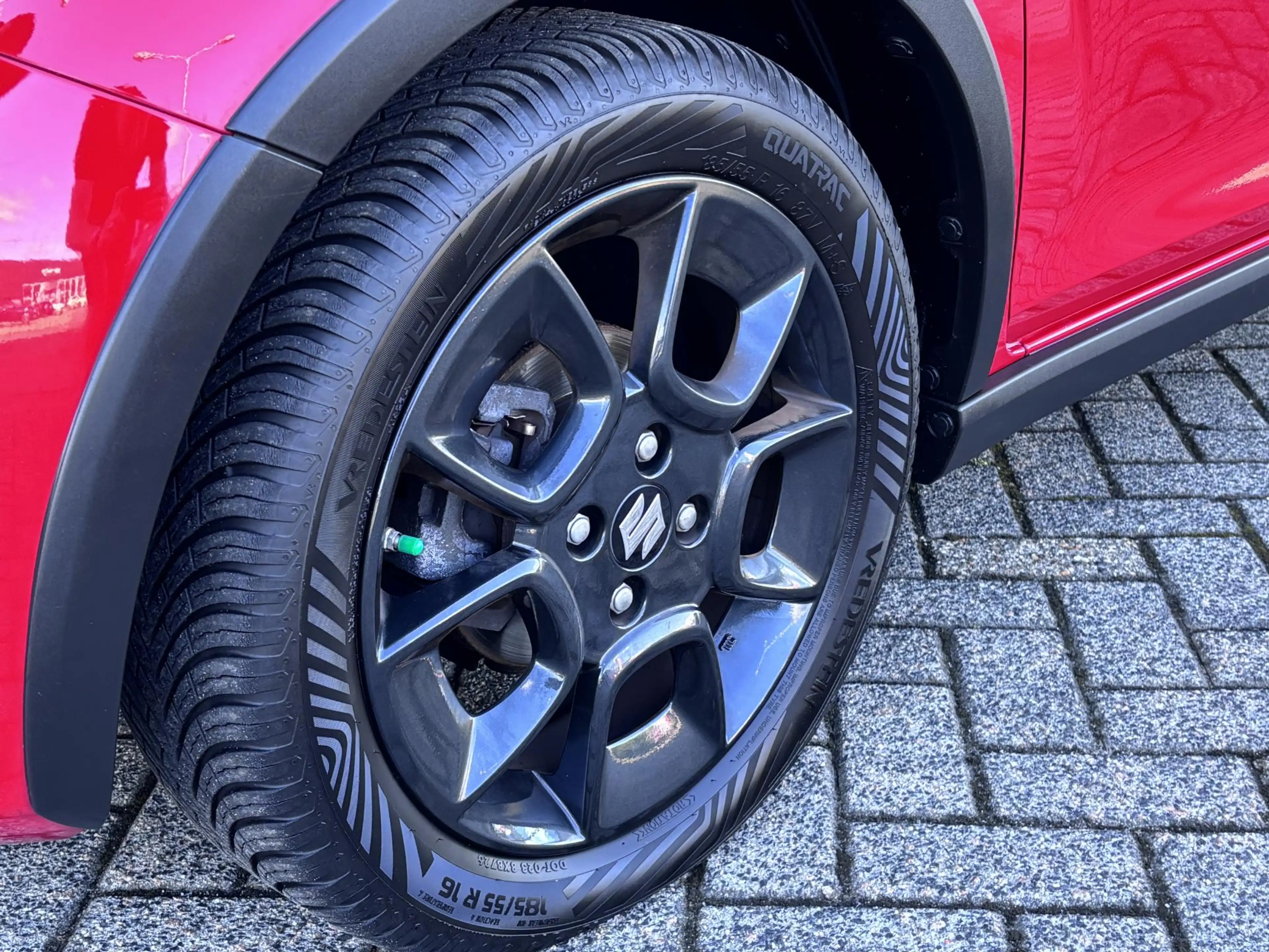 Suzuki Ignis 1.2 Smart Hybrid Style Clima/Navi/Carplay — photo 5