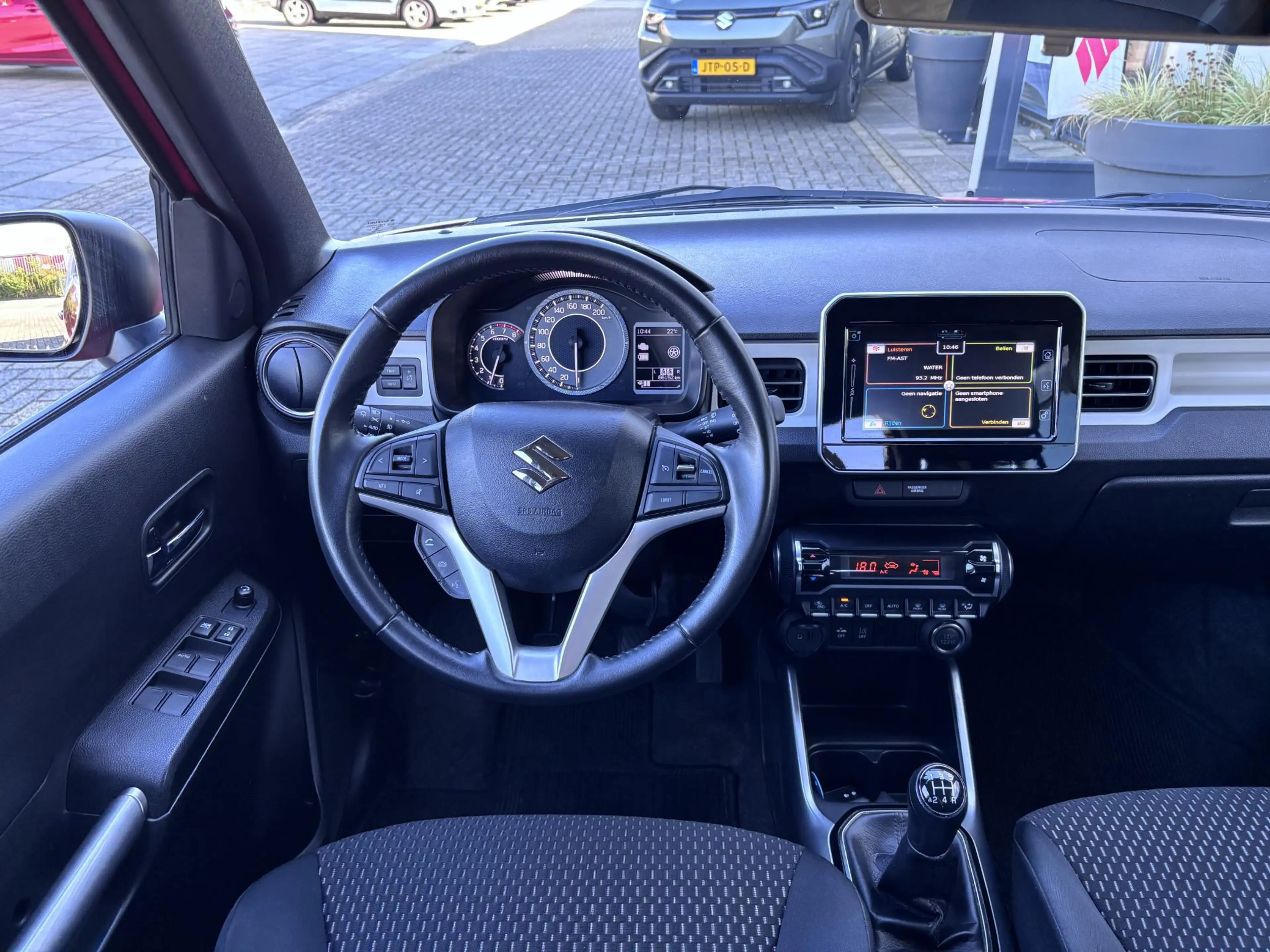 Suzuki Ignis 1.2 Smart Hybrid Style Clima/Navi/Carplay — photo 15