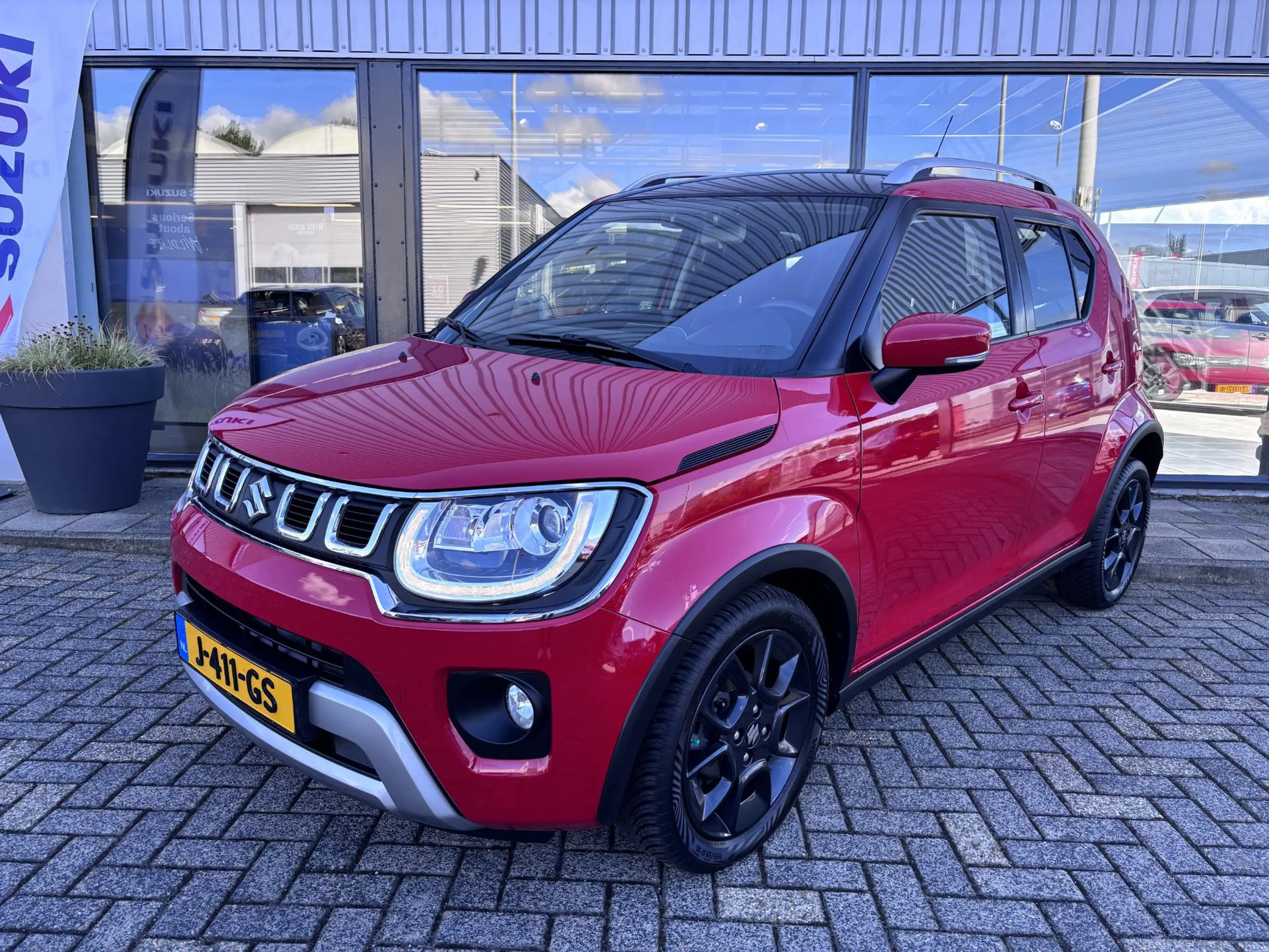 Suzuki Ignis 1.2 Smart Hybrid Style Clima/Navi/Carplay — photo 4