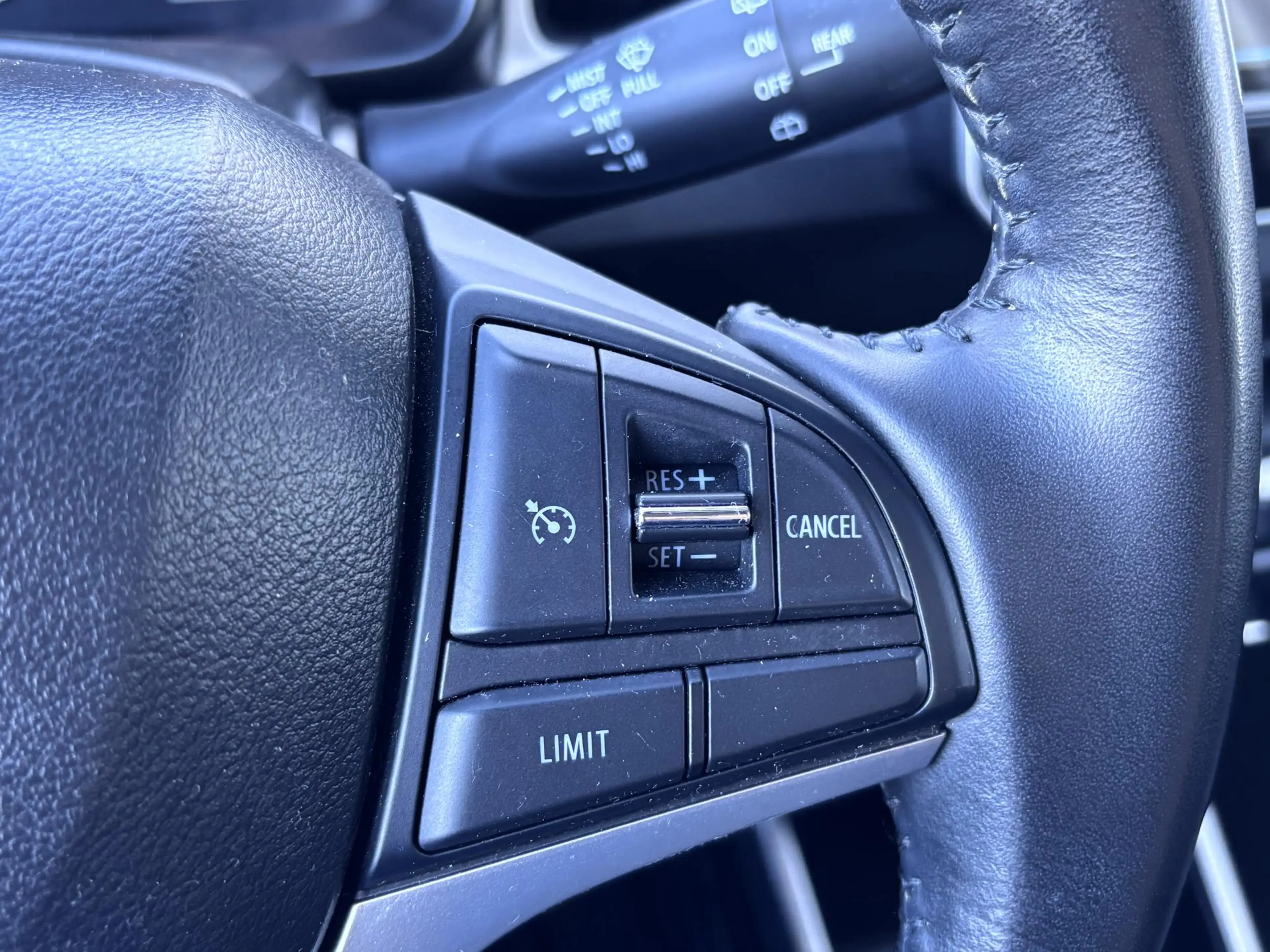 Suzuki Ignis 1.2 Smart Hybrid Style Clima/Navi/Carplay — photo 14