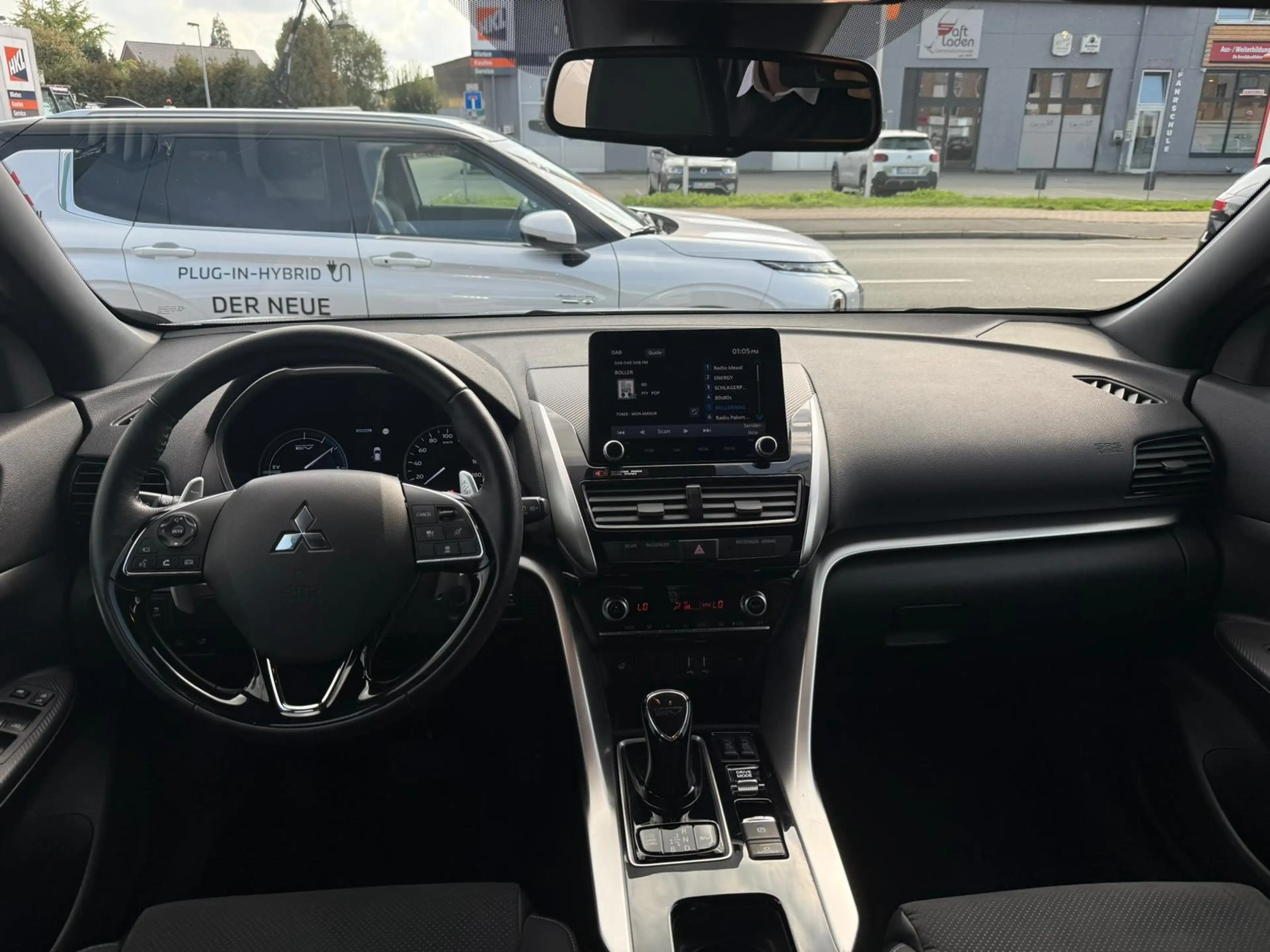 Mitsubishi Eclipse Cross PHEV Select *LED *360° *Navi *AHK — photo 11