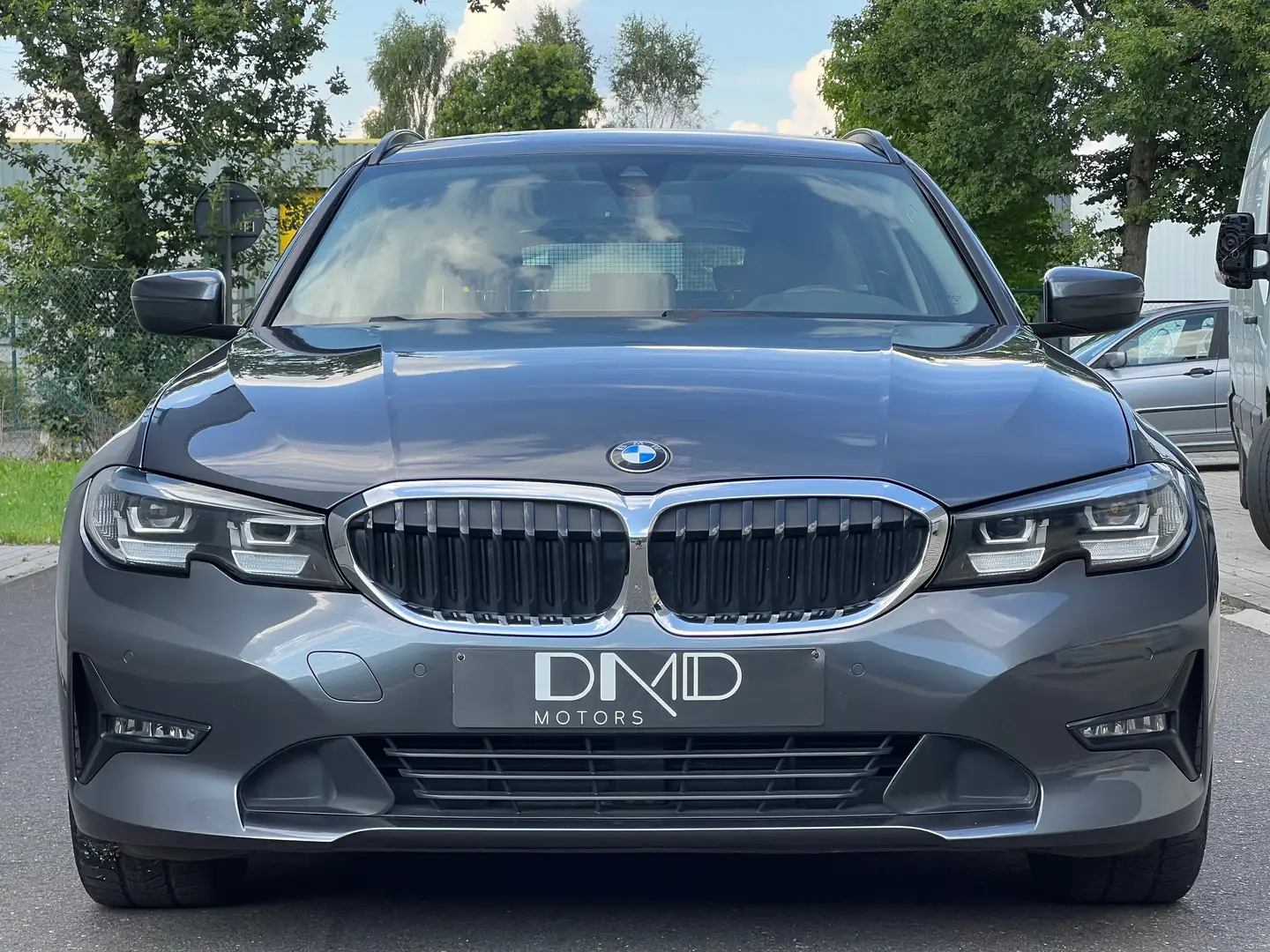 BMW 318 dA Navi zetelverw CarPlay dodehoeksensor GARANTIE Grijs - 2