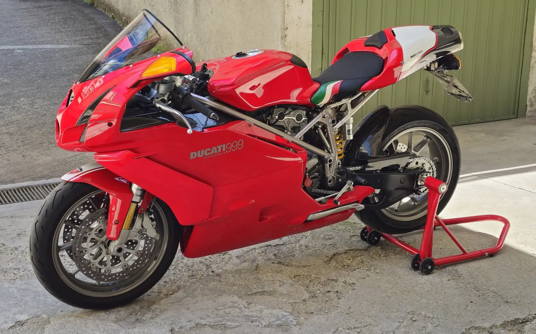 Ducati 999 base Rouge - 1
