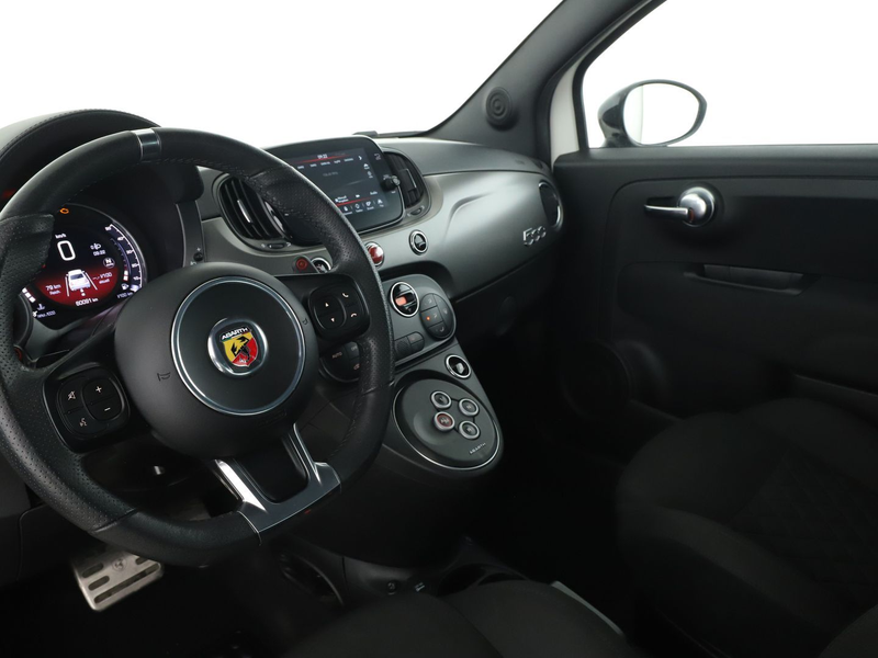 Abarth 595 1.4 Turbo Aut.*NAV*XENON*PDC*SHZ*BT* — photo 11