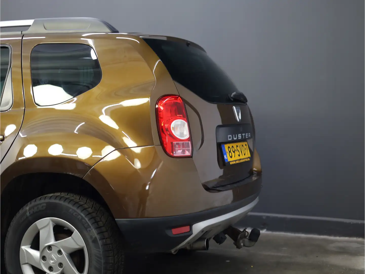 Dacia Duster 1.6 Aniversare 2wd | Trekhaak Bruin - 2